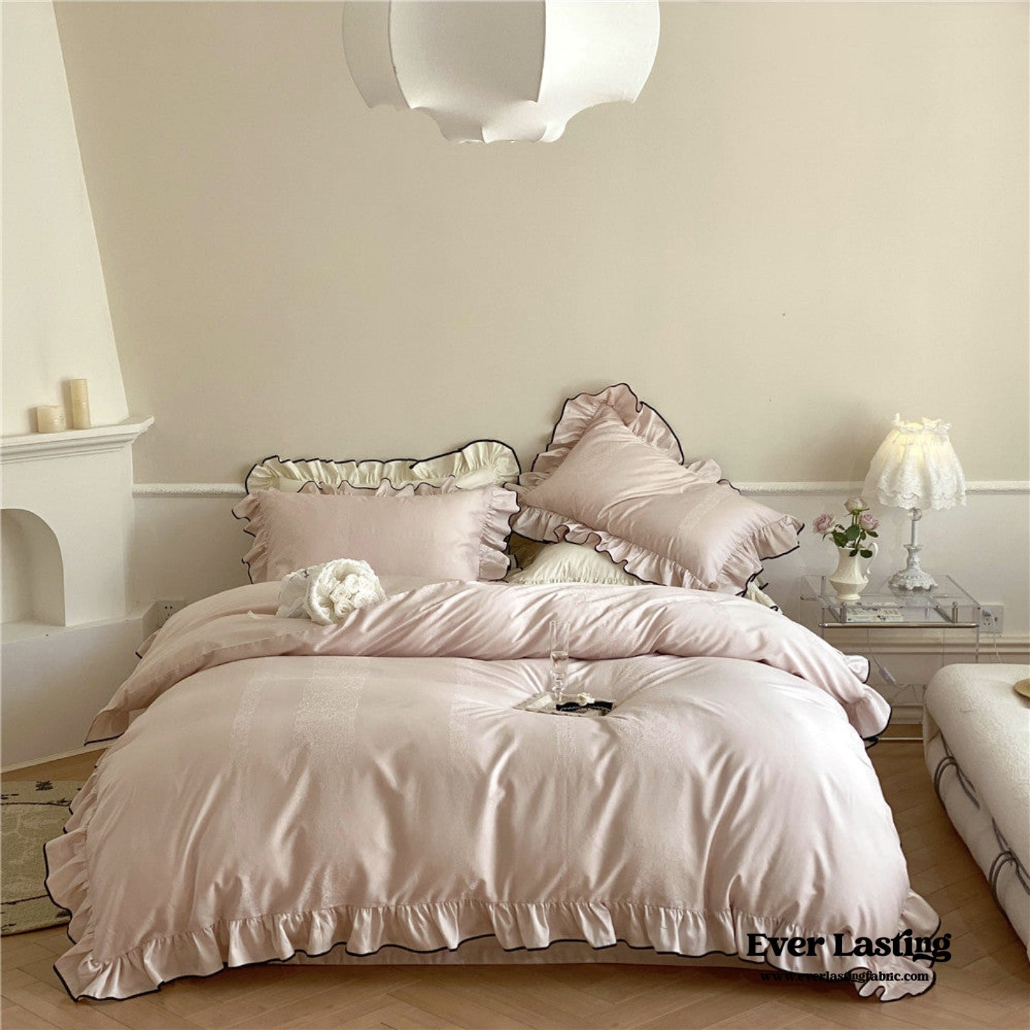 Silky Ruffle Pillowcases