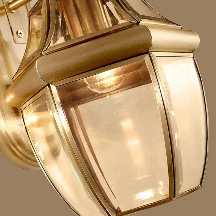 Éva's Country Style Outdoor Copper Wall Lamp - Charming Balcony and Staircase Lighting