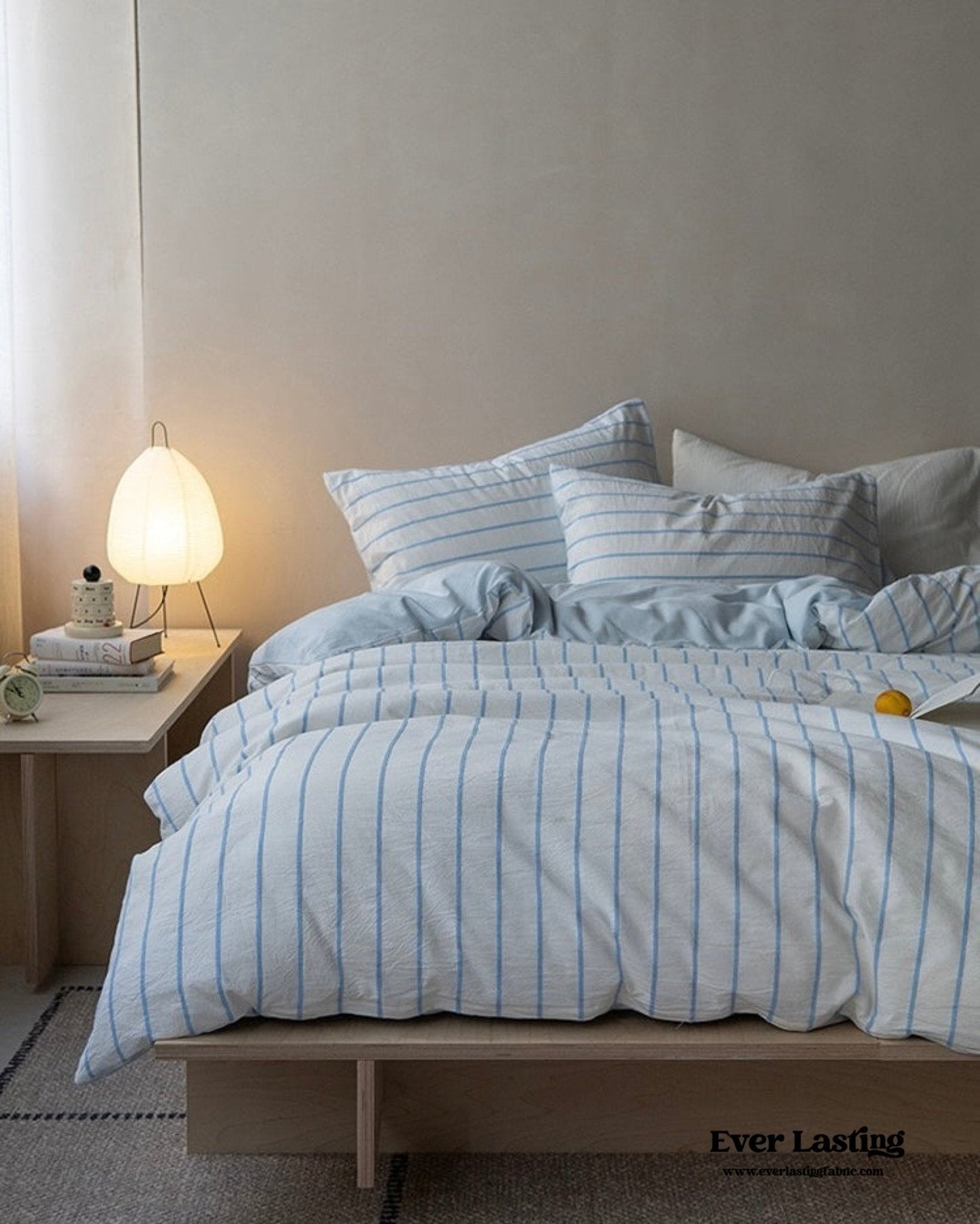 Skye Refreshing Striped Bedding Set / Blue