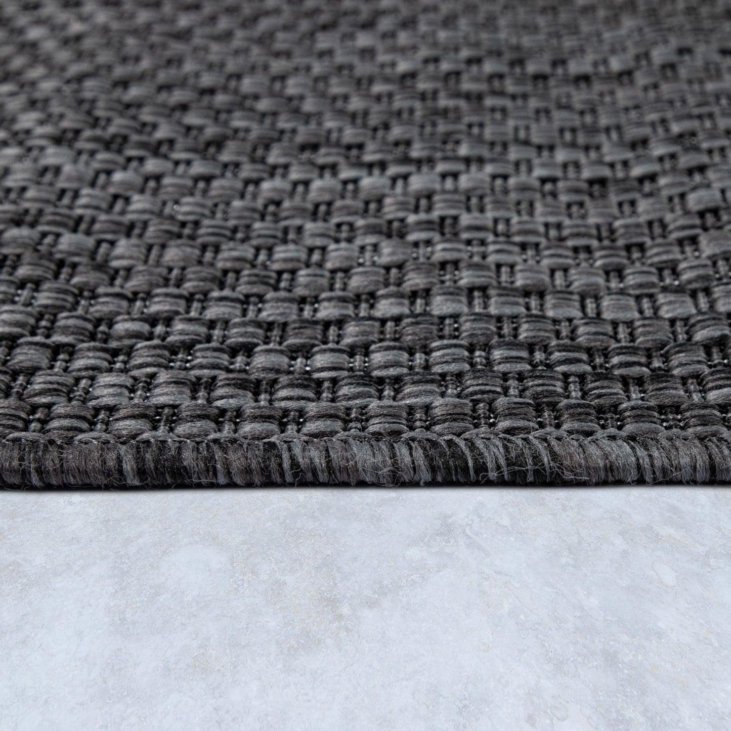 Solid Outdoor Rug for Patio or Balcony weatherproof in Mottled Anthracite