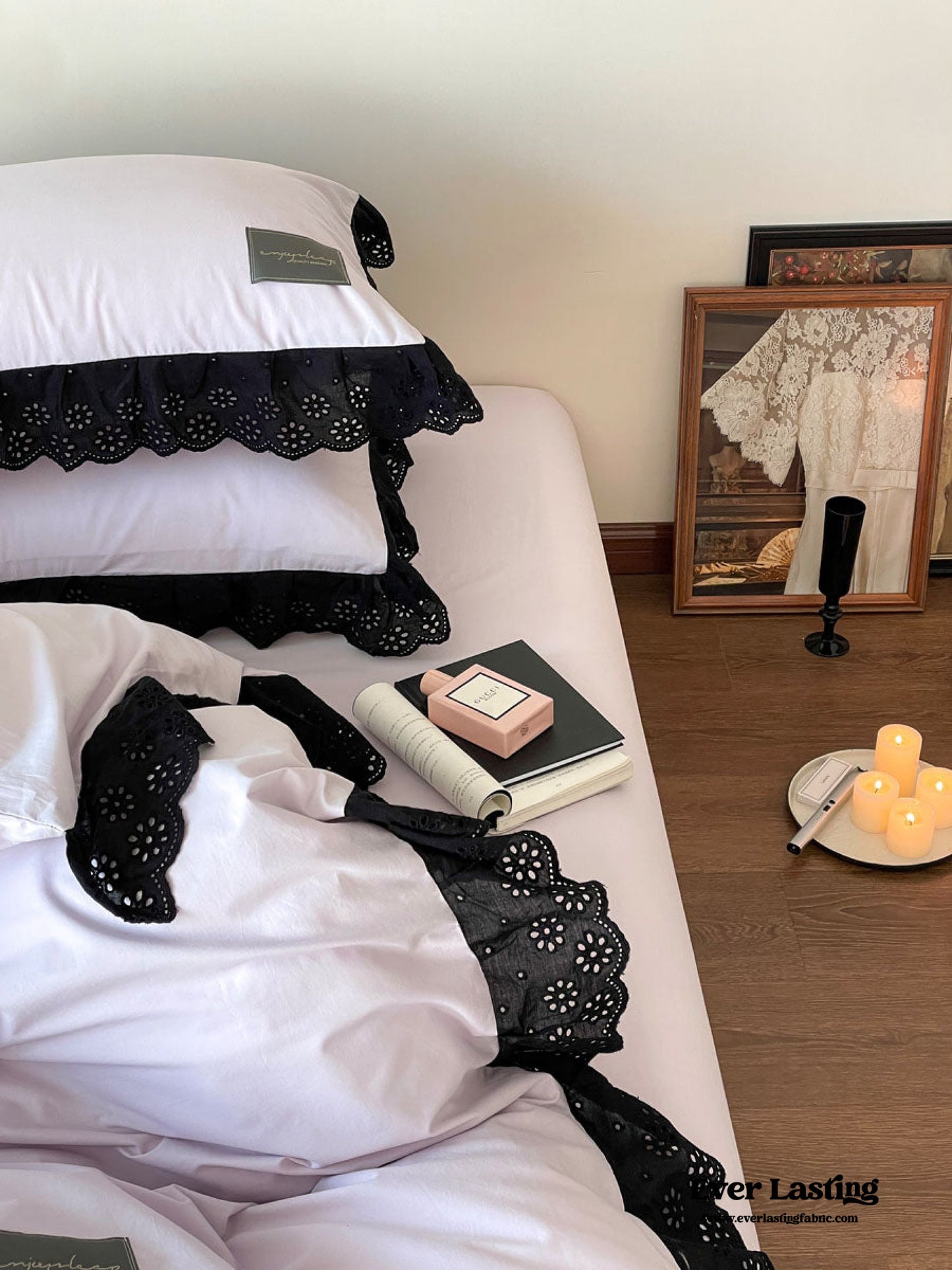 Strawberry Black Lace Ruffle Bedding Set