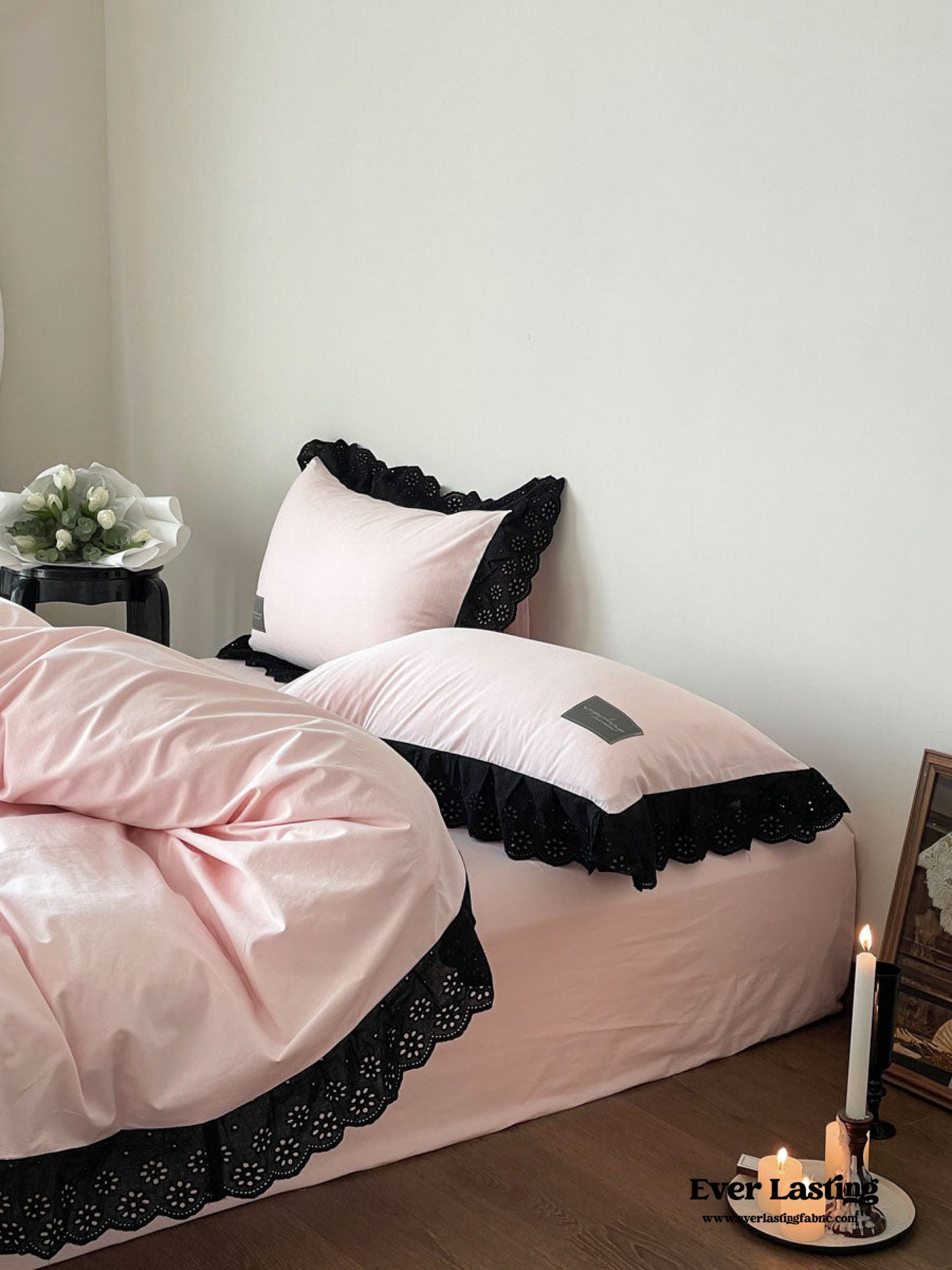 Strawberry Black Lace Ruffle Bedding Set