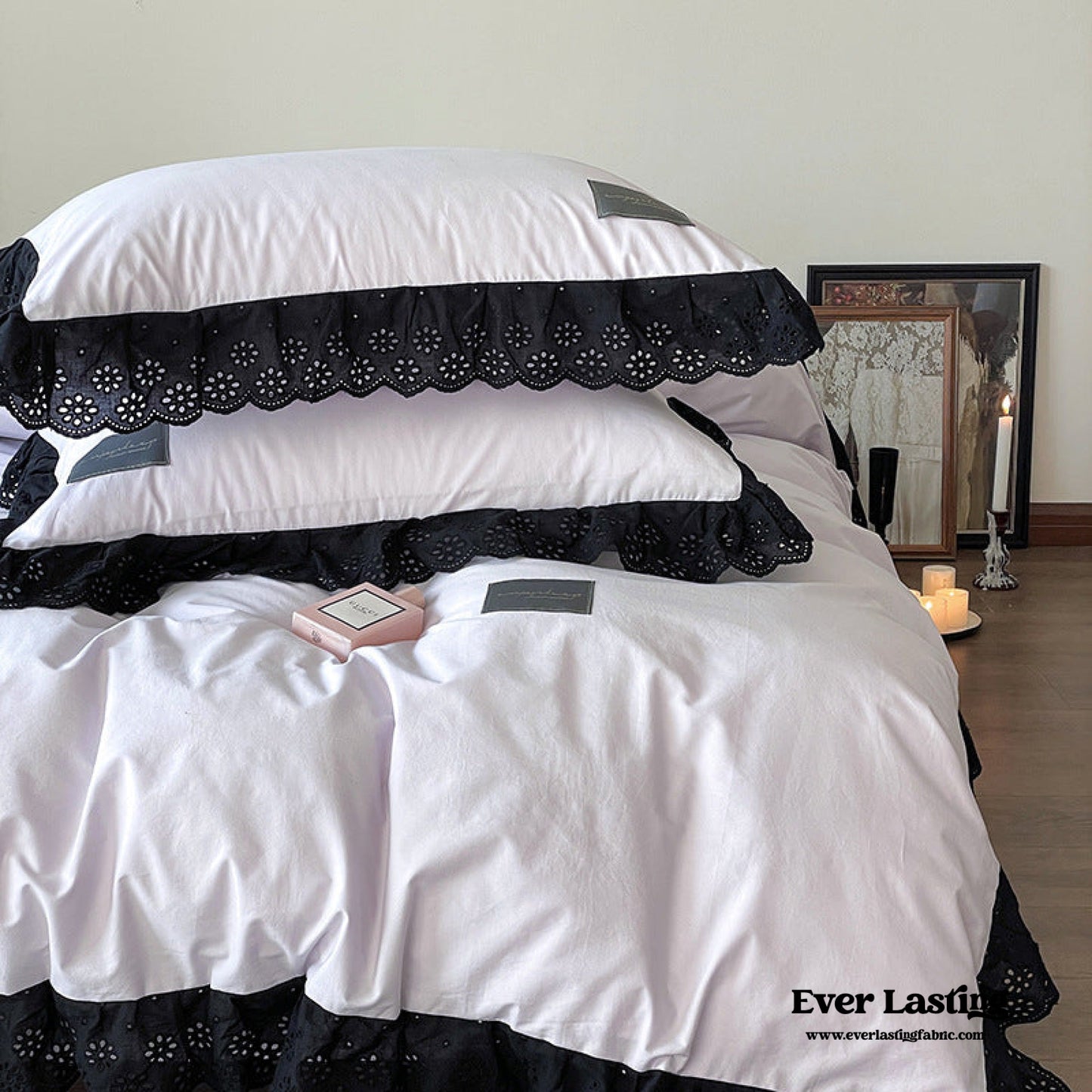 Strawberry Black Lace Ruffle Bedding Set