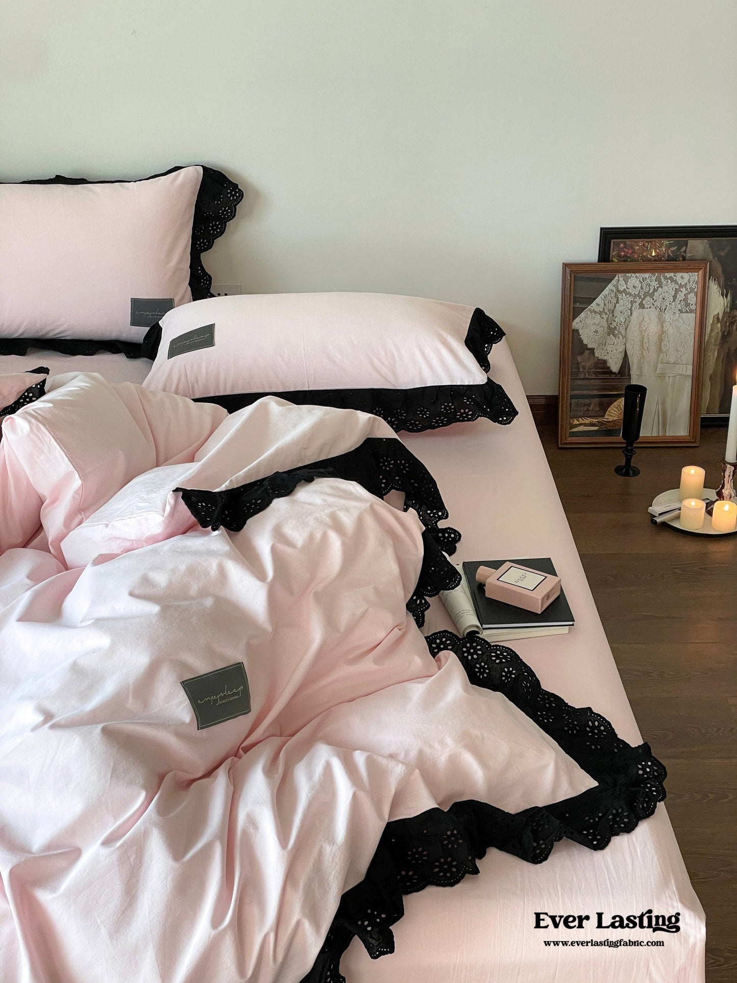 Strawberry Black Lace Ruffle Bedding Set