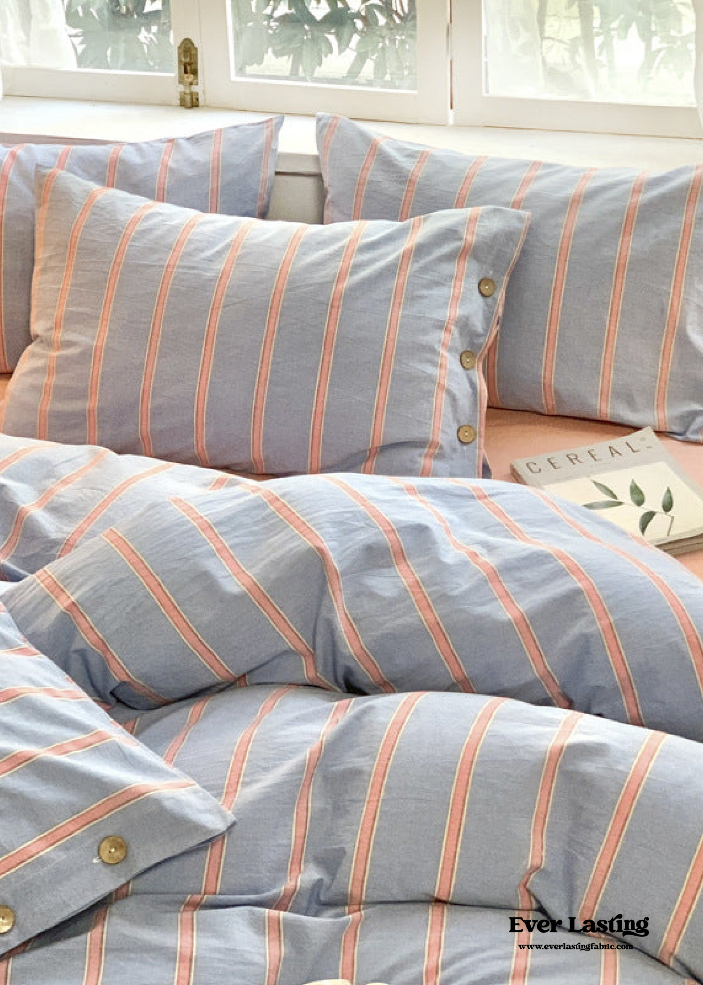 Stripe Buttoned Bedding Set / Pink Brown