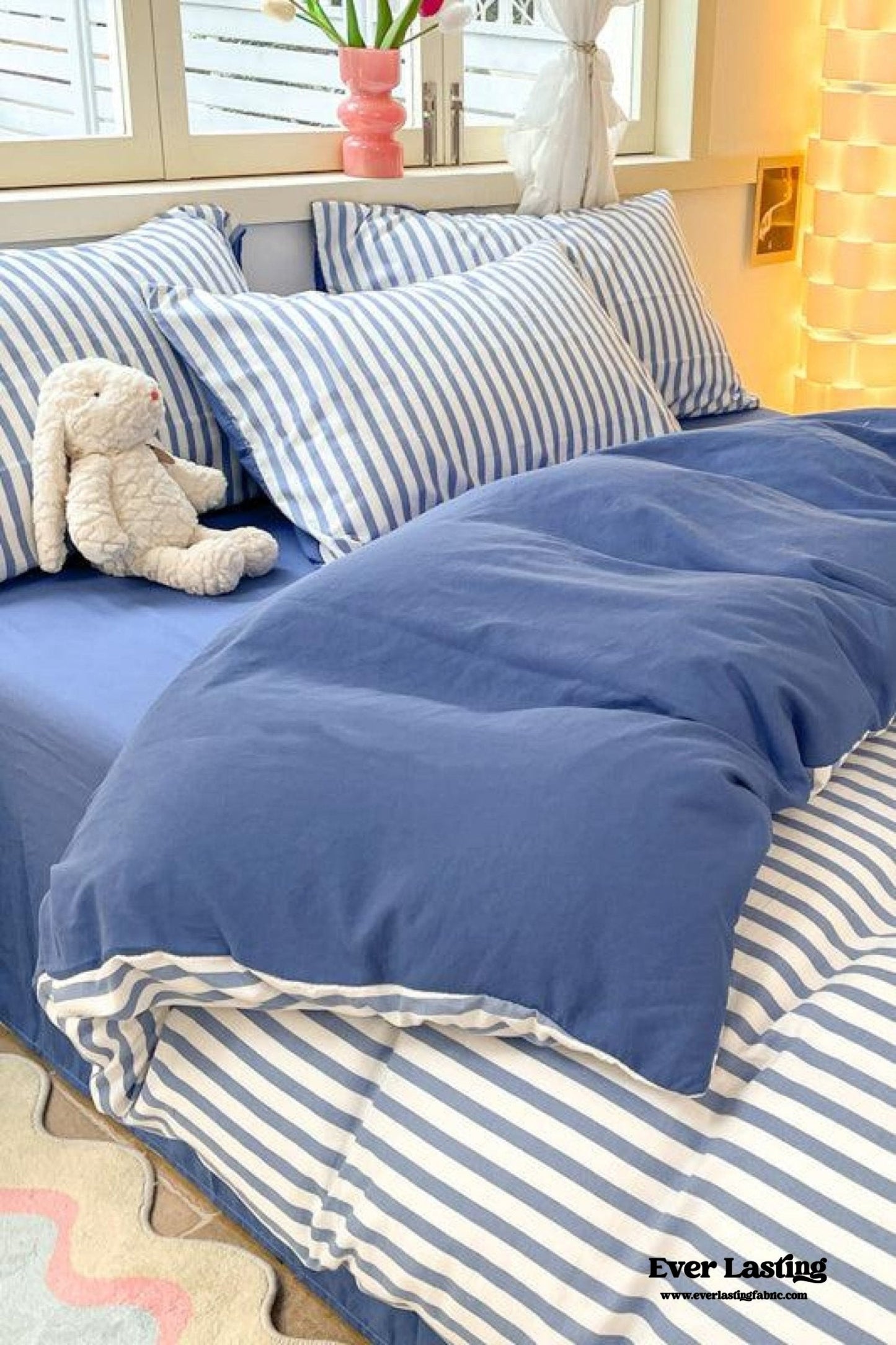 Striped Bedding Set / Blue