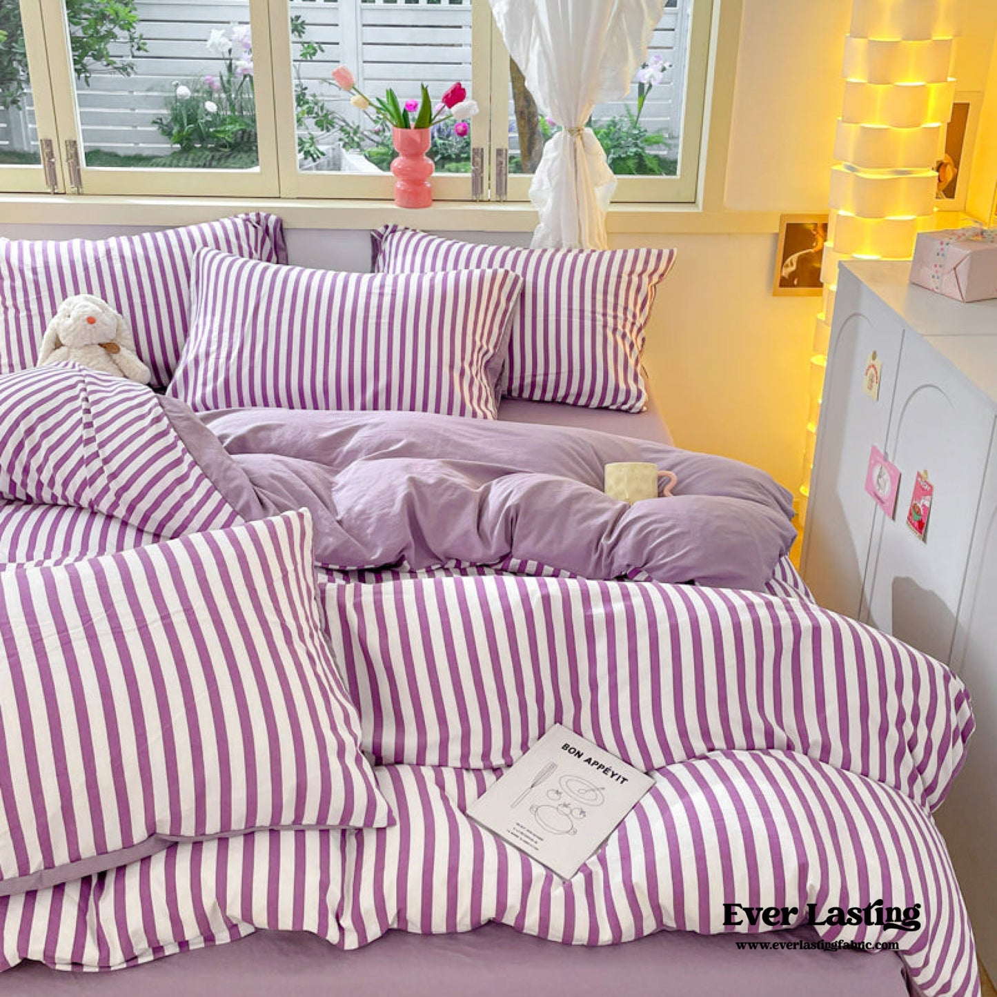 Striped Bedding Set / Blue