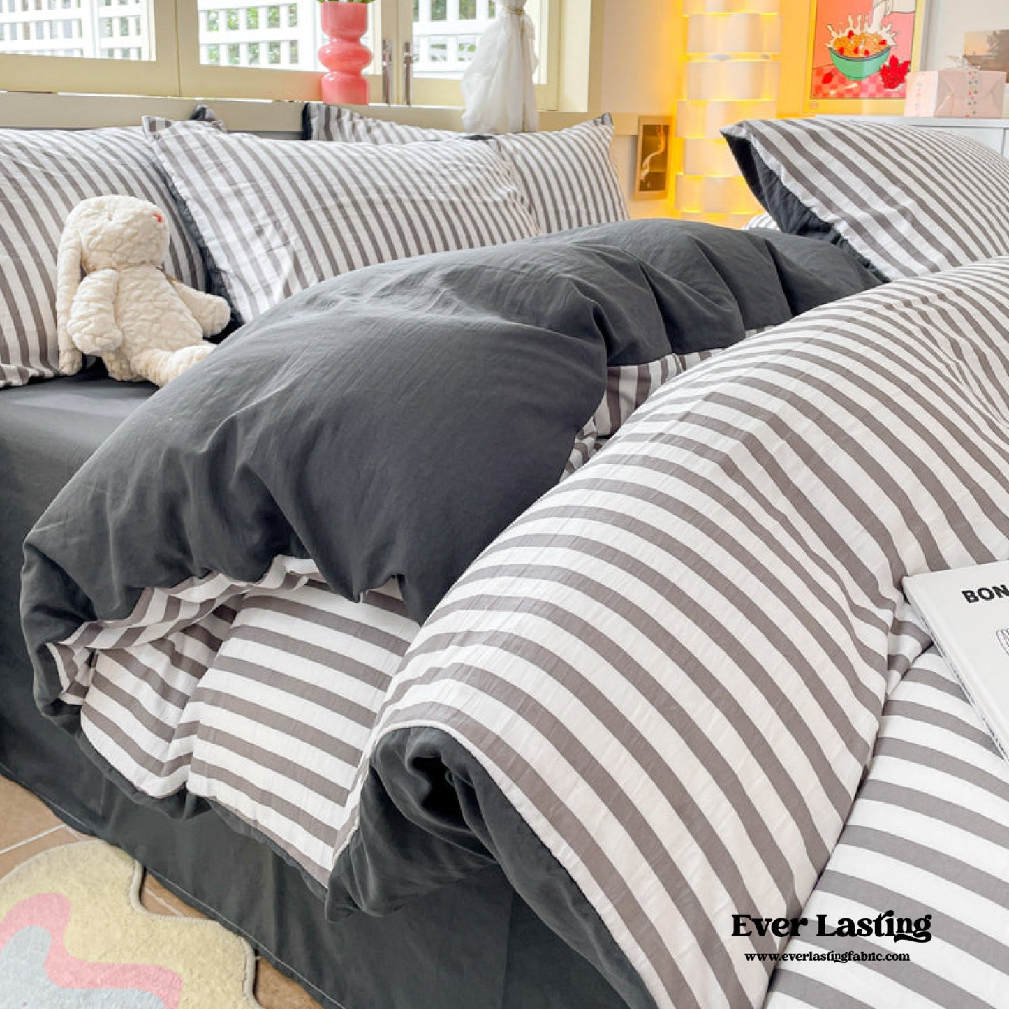 Striped Bedding Set / Blue