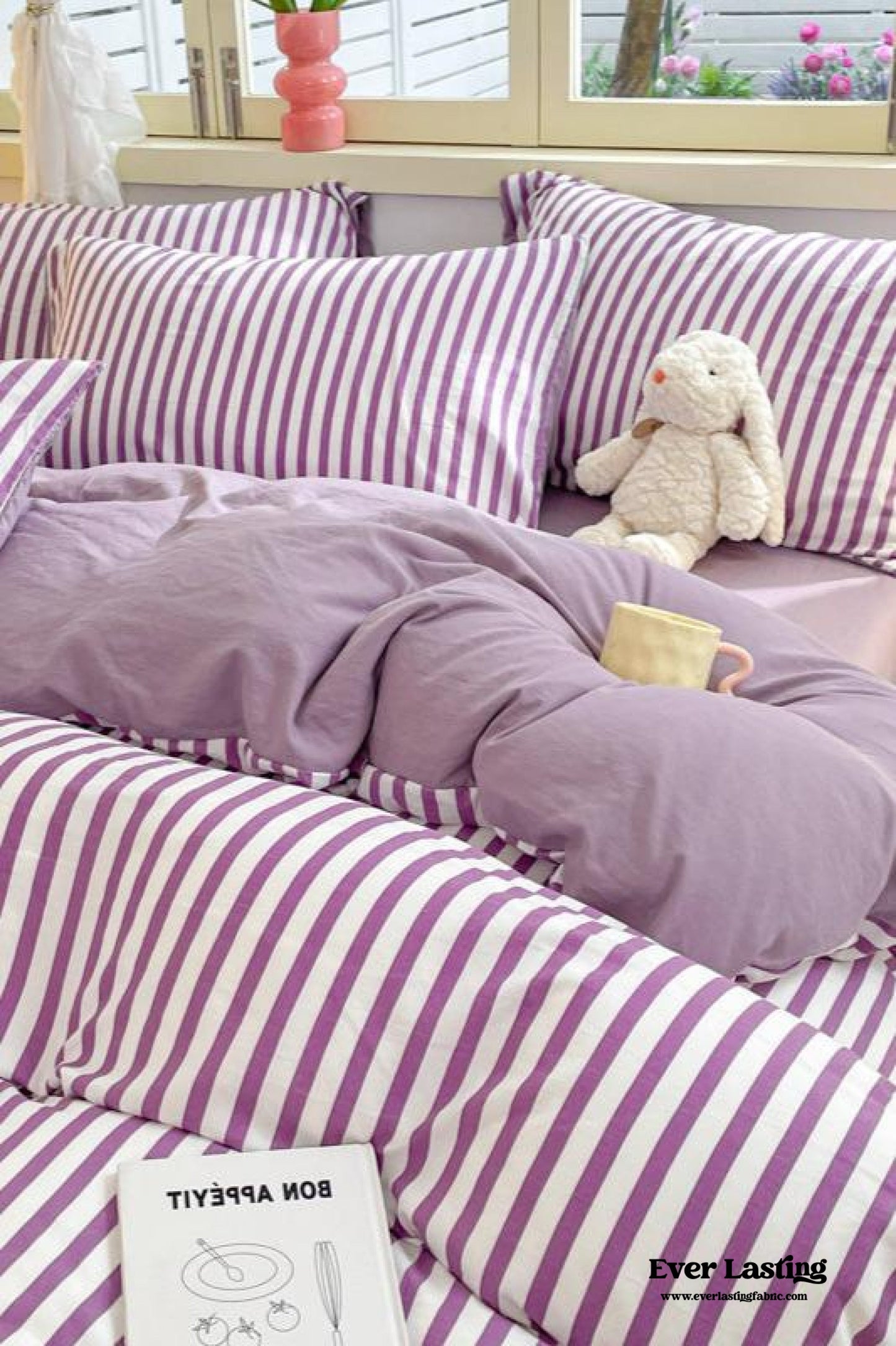 Striped Bedding Set / Blue