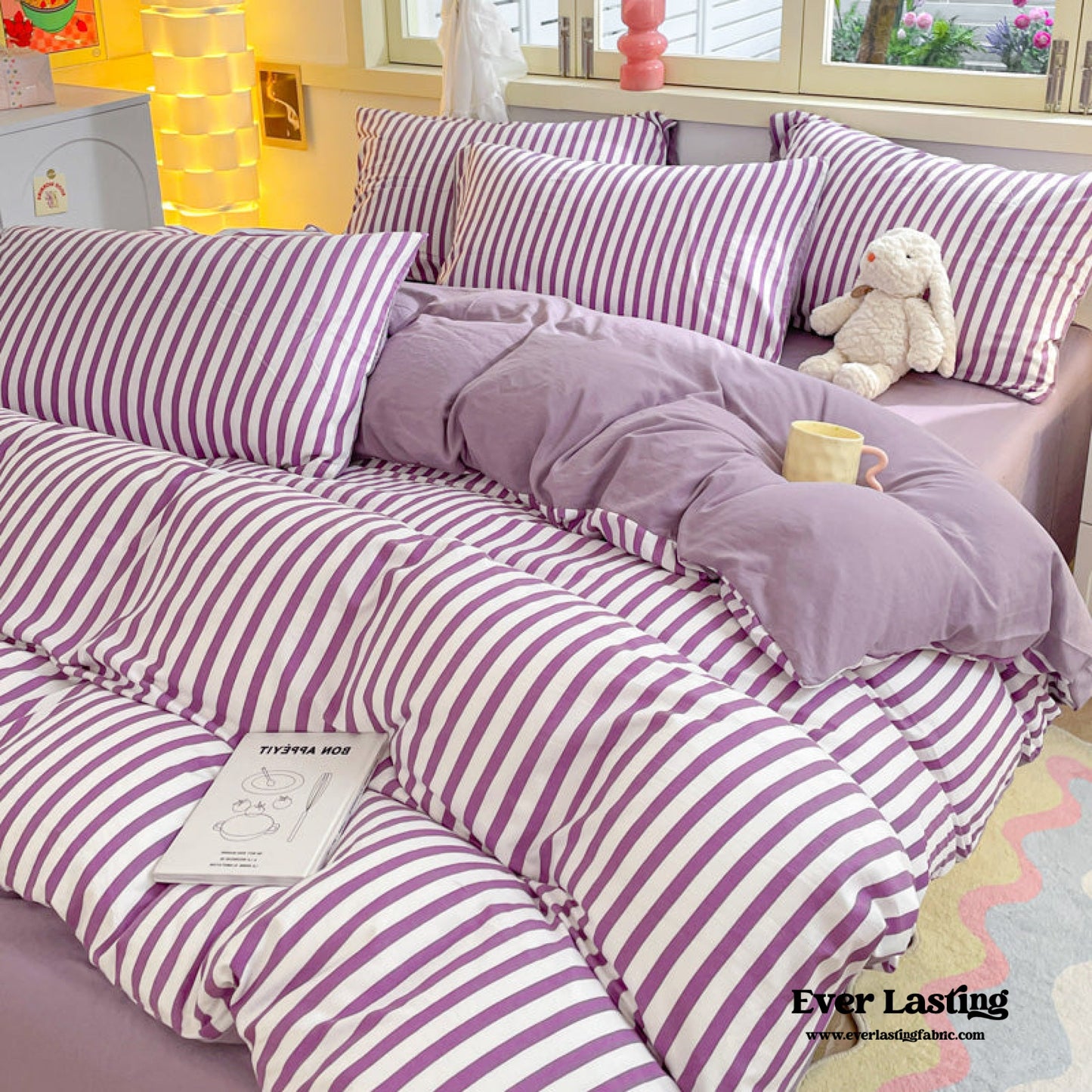 Striped Bedding Set / Blue