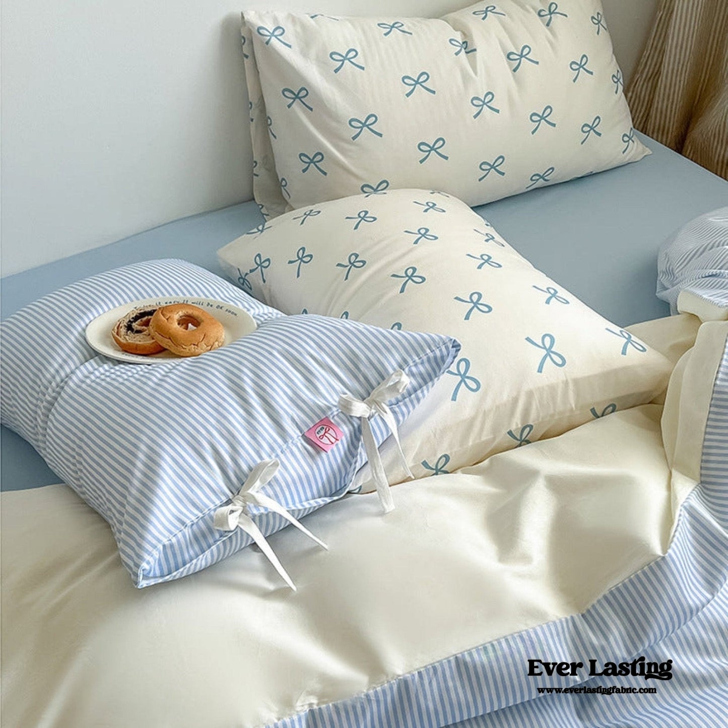 Sweet Bow Striped Bedding Set / Pink