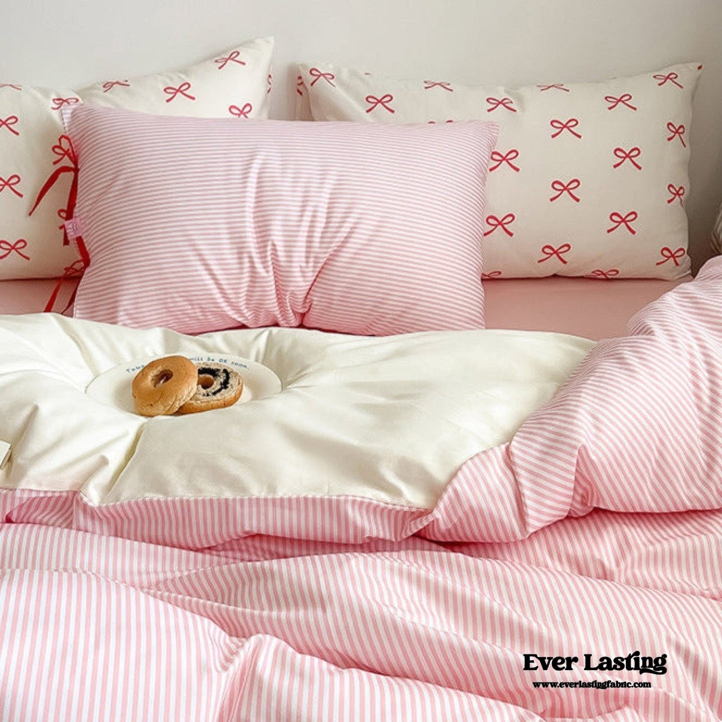 Sweet Bow Striped Bedding Set / Pink