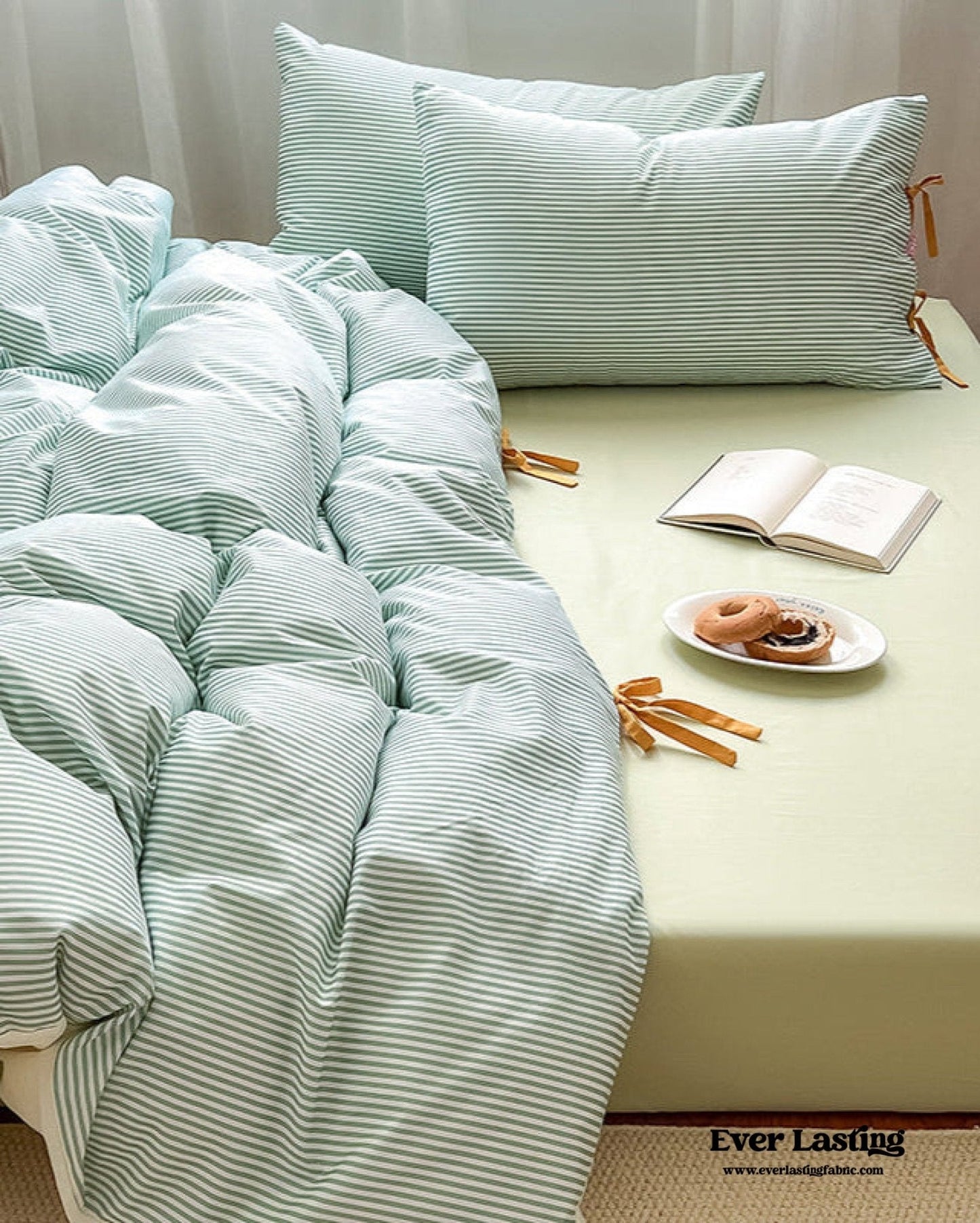 Sweet Bow Striped Bedding Set / Yellow