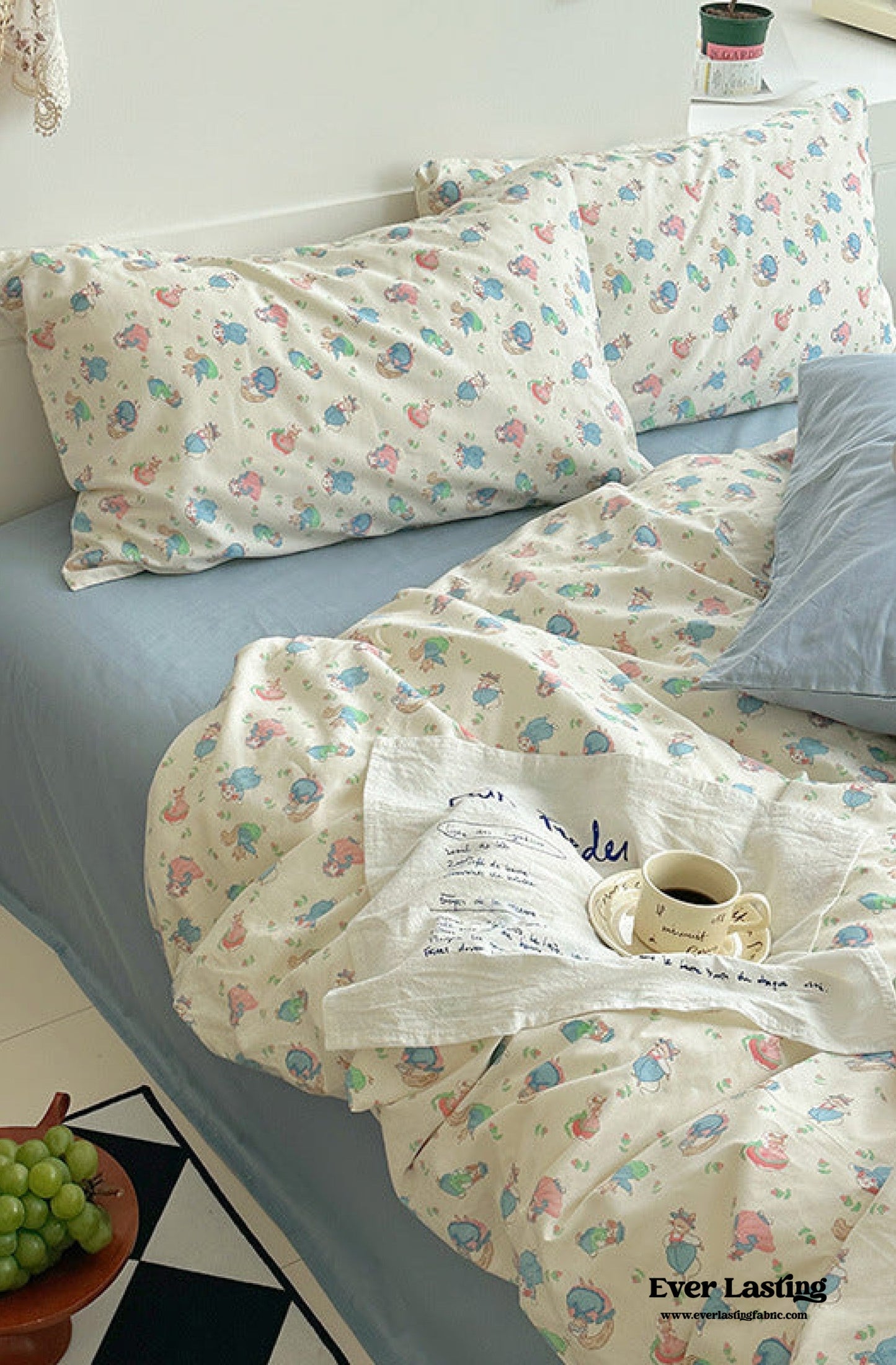 Sweet Floral Bedding Set / Blue