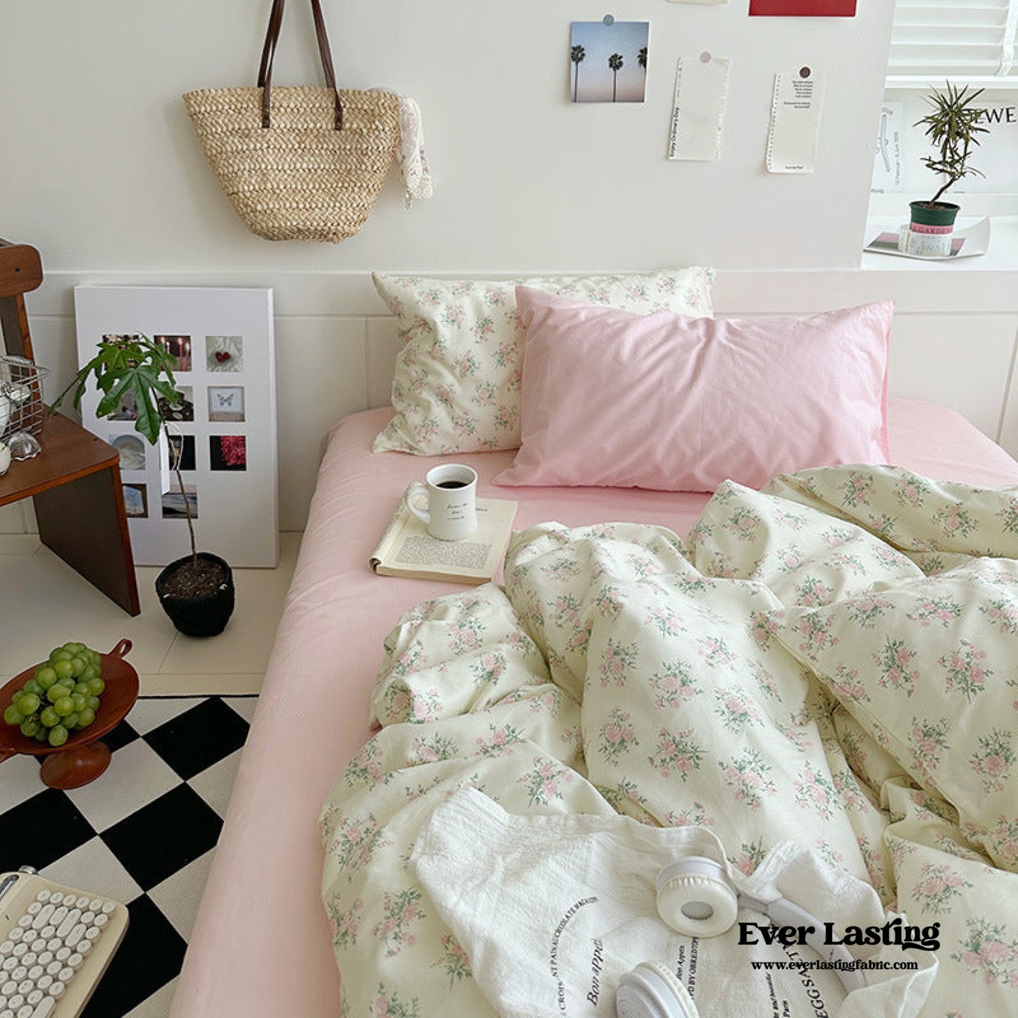 Sweet Floral Bedding Set / Cream