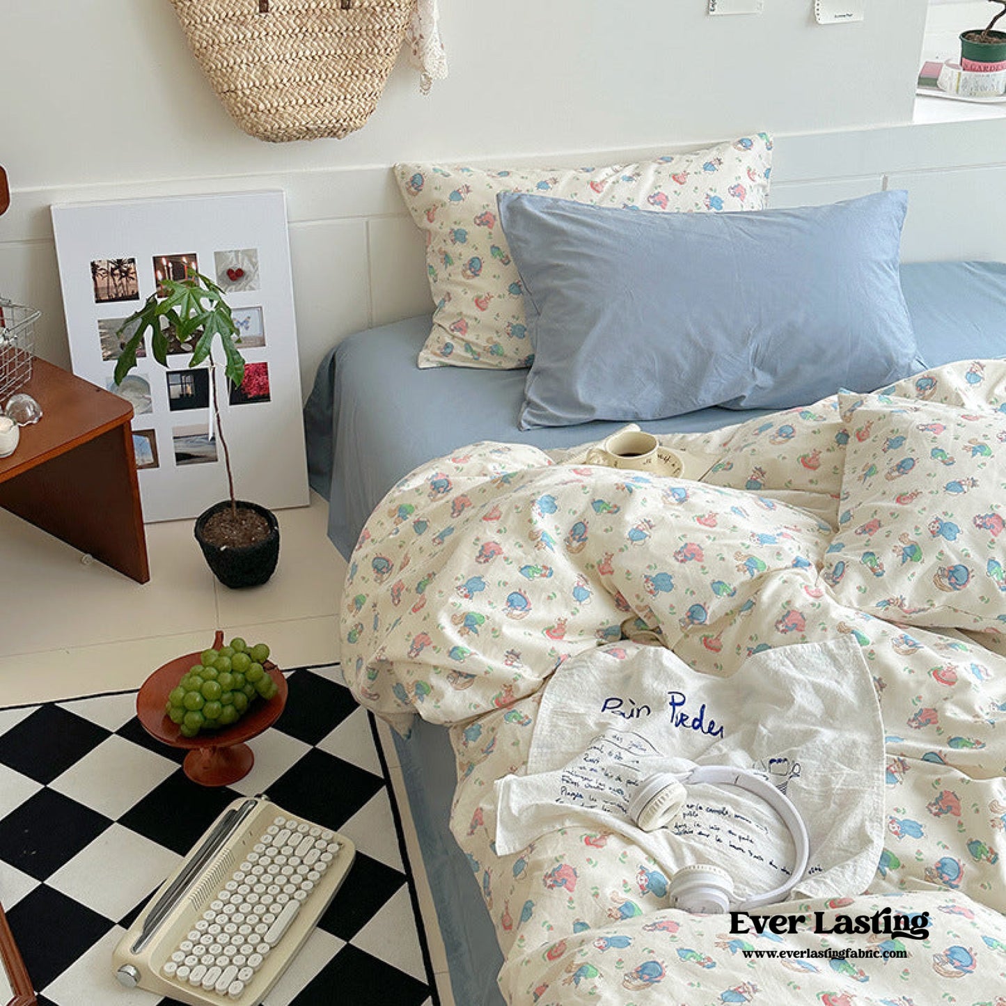 Sweet Floral Bedding Set / Cream