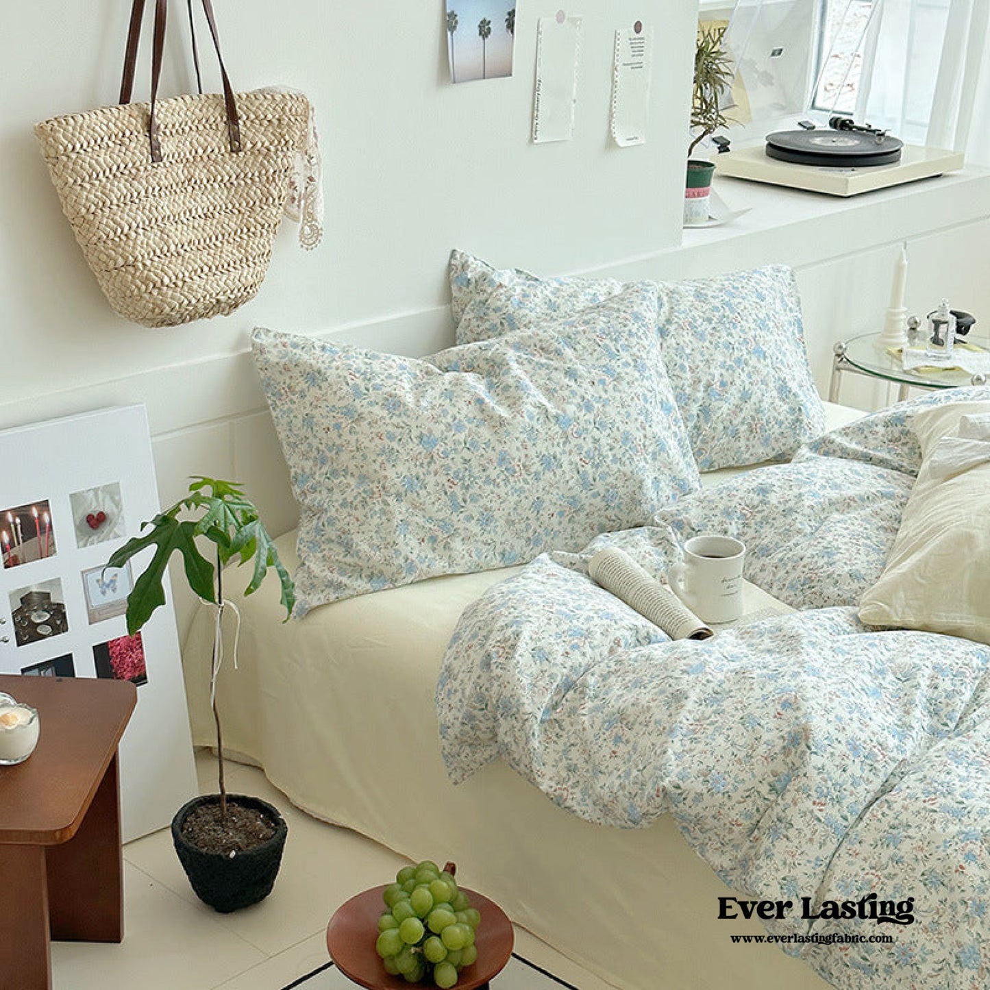 Sweet Floral Bedding Set / Cream