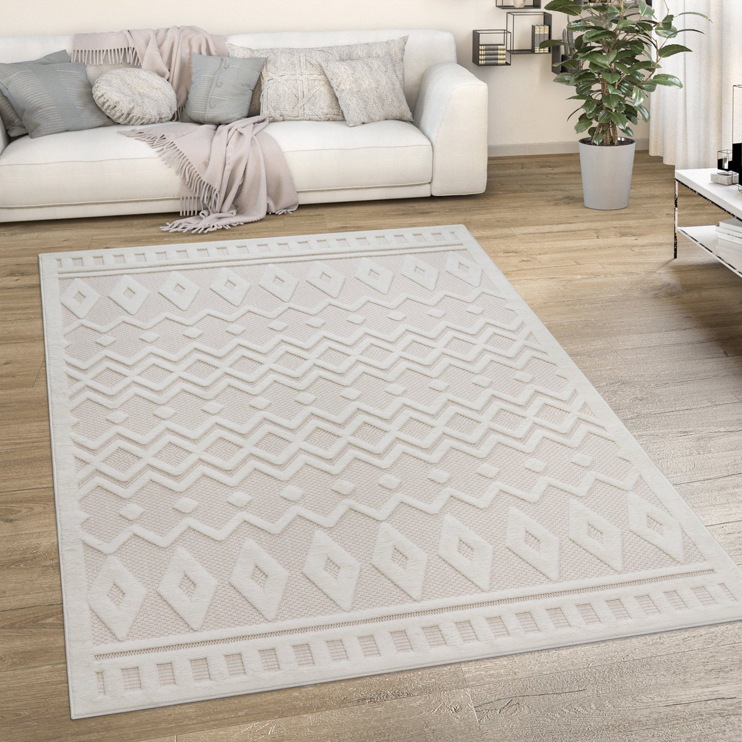 Indoor Outdoor Rug Livorno Geometric Trellis Pattern In Cream
