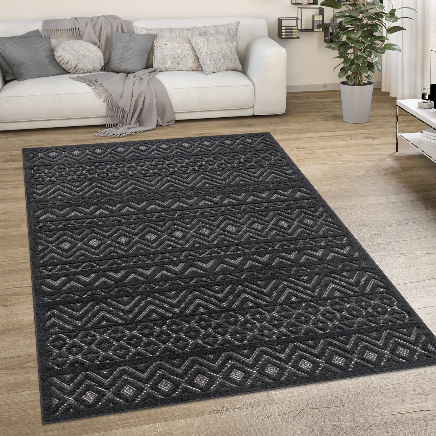 Indoor Outdoor Rug Livorno Boho High-Low Pattern In Anthracite
