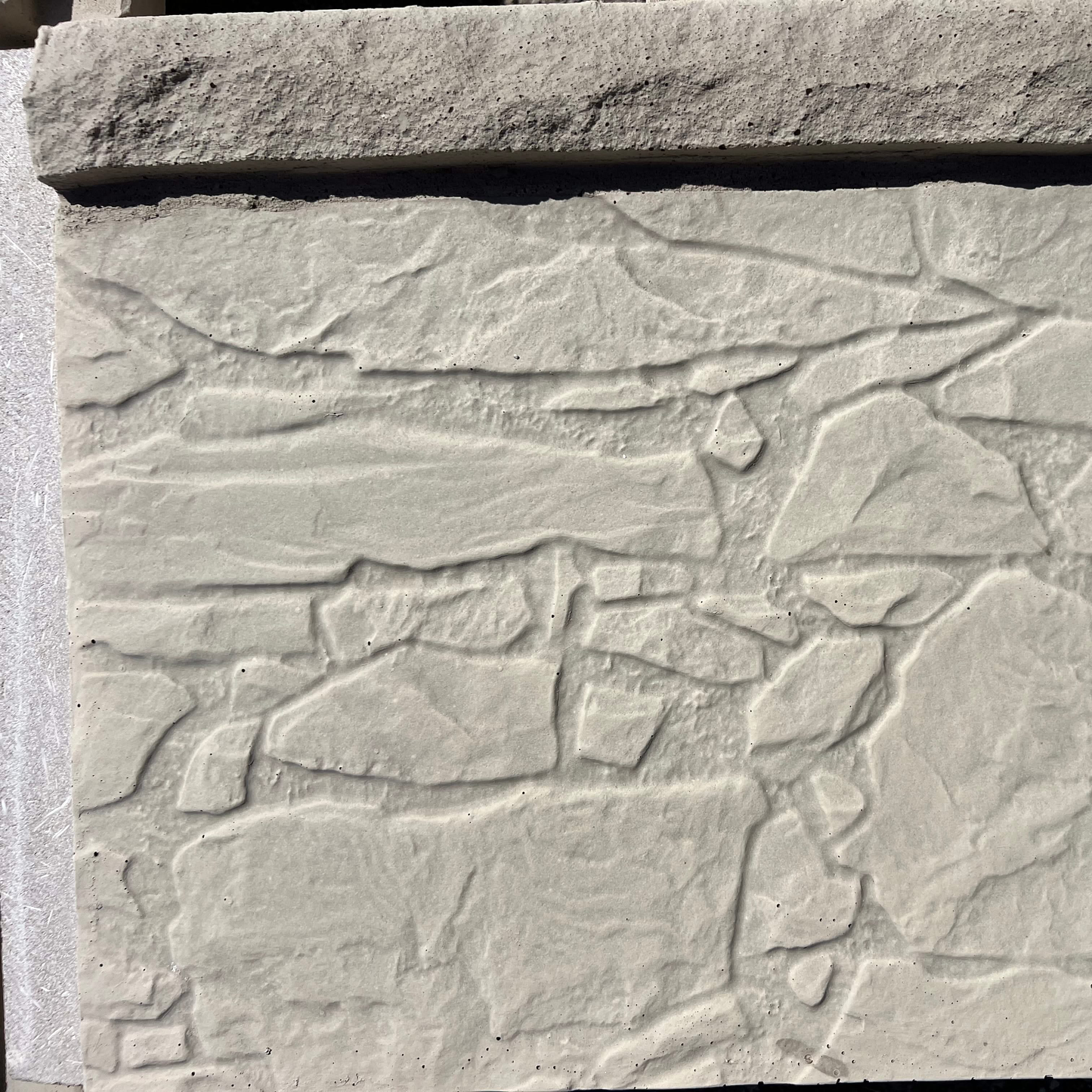 Textured Stone Prefabricated Concrete Garden Bed