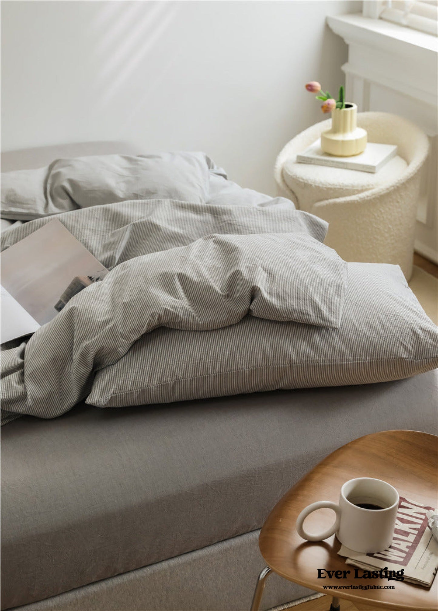 Thin Stripe Bedding Set / Beige