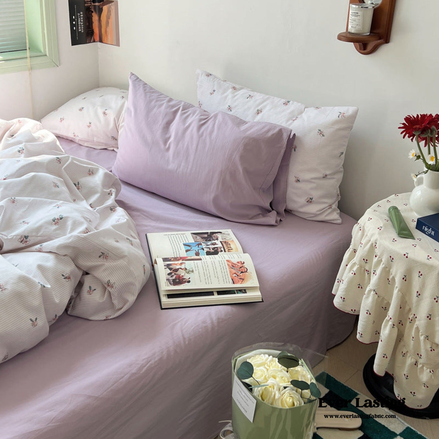 Thin Stripe Floral Bedding Set / Pink