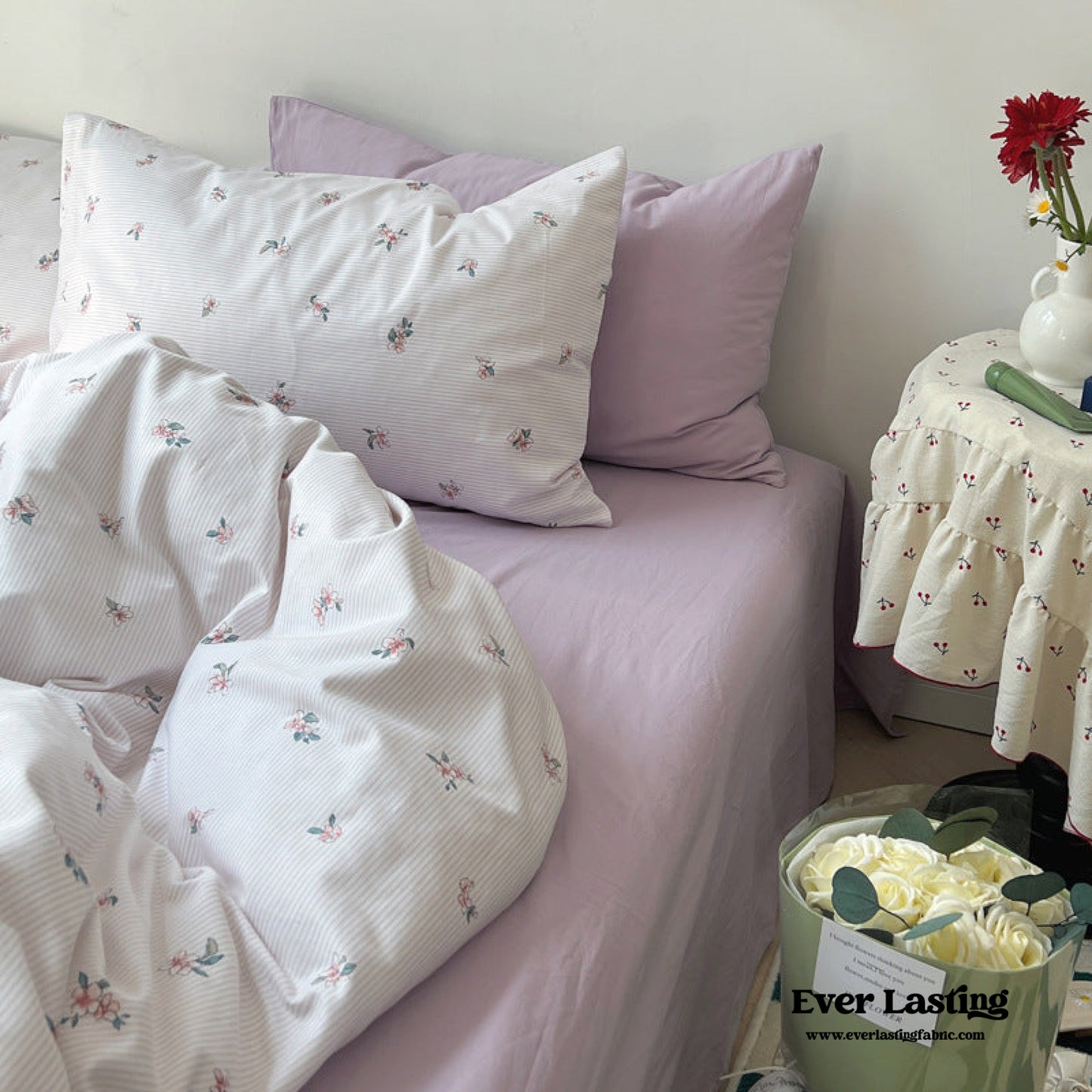 Thin Stripe Floral Bedding Set / Pink