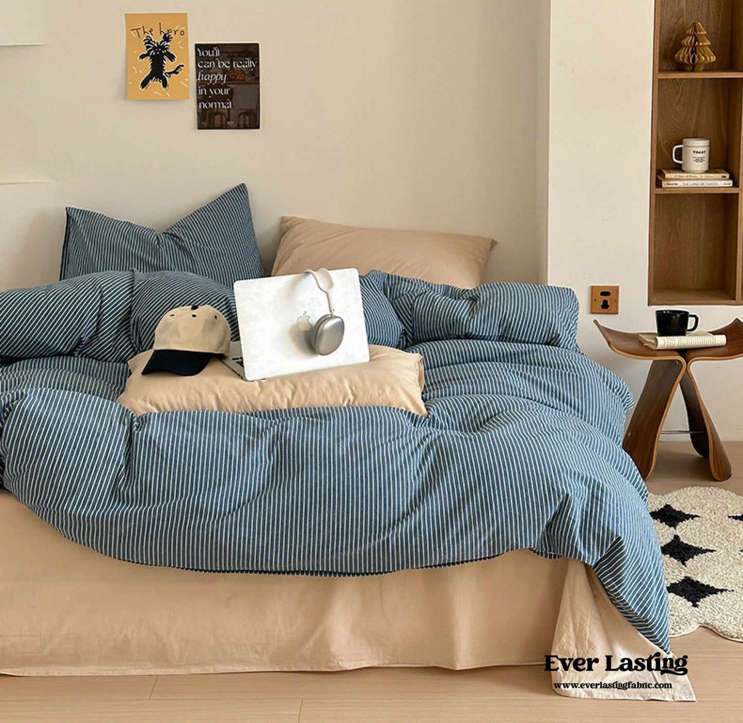 Thin Striped Bedding Set / Red