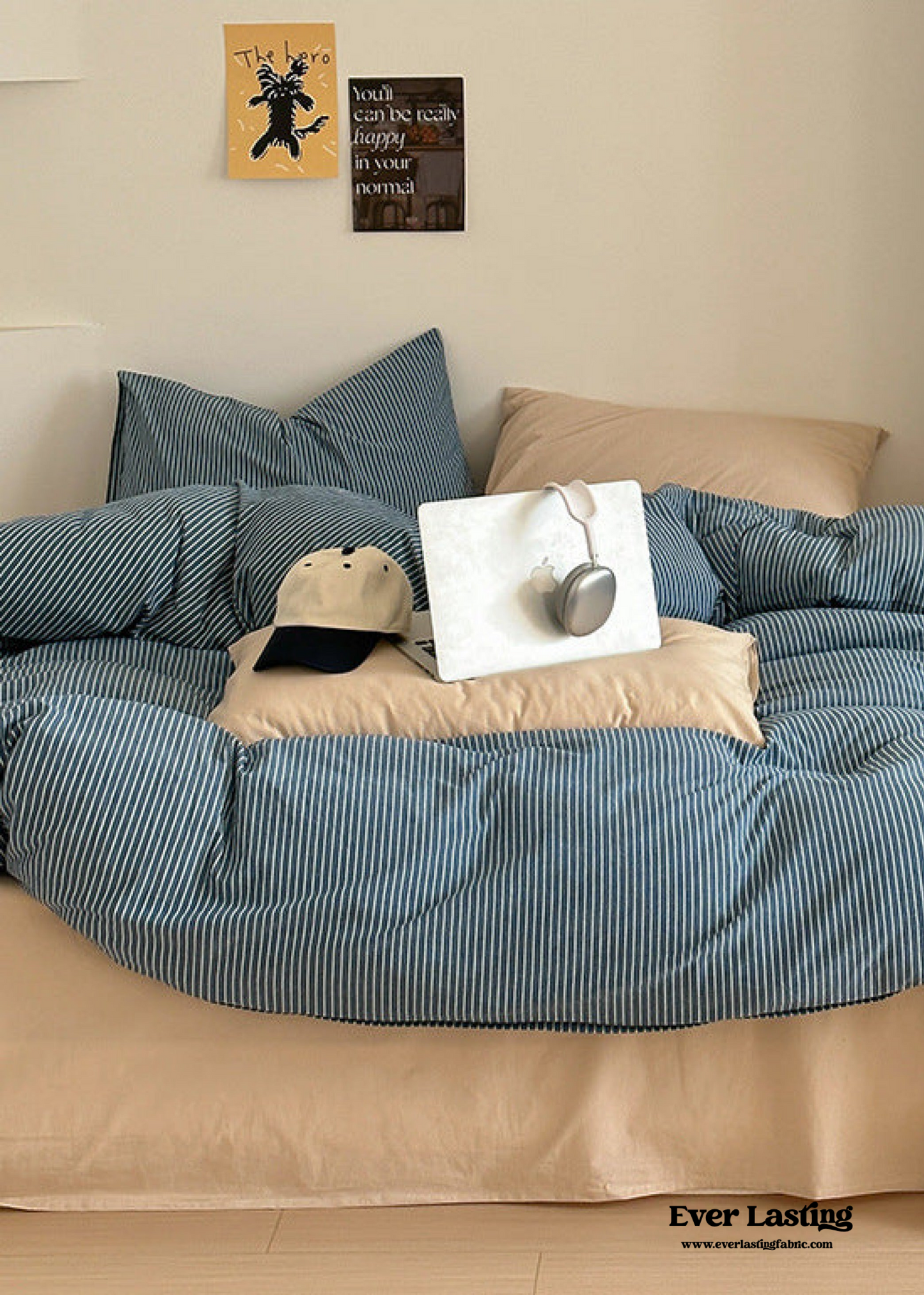 Thin Striped Bedding Set / Red