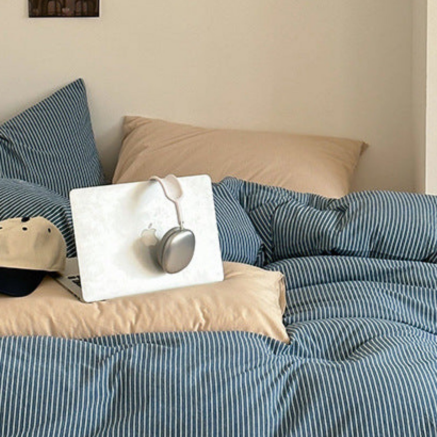 Thin Striped Pillowcases