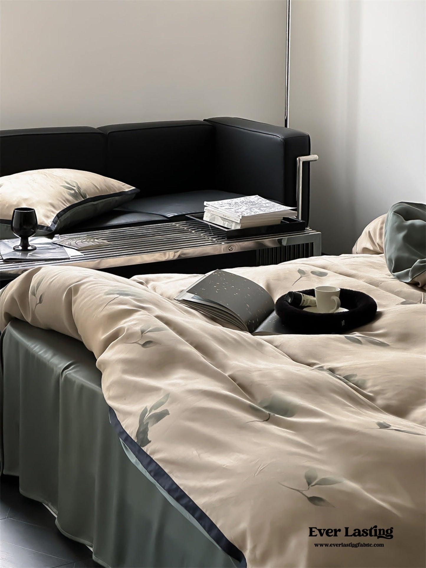 Twilight Zone Silky Tencel Bedding Set / Green