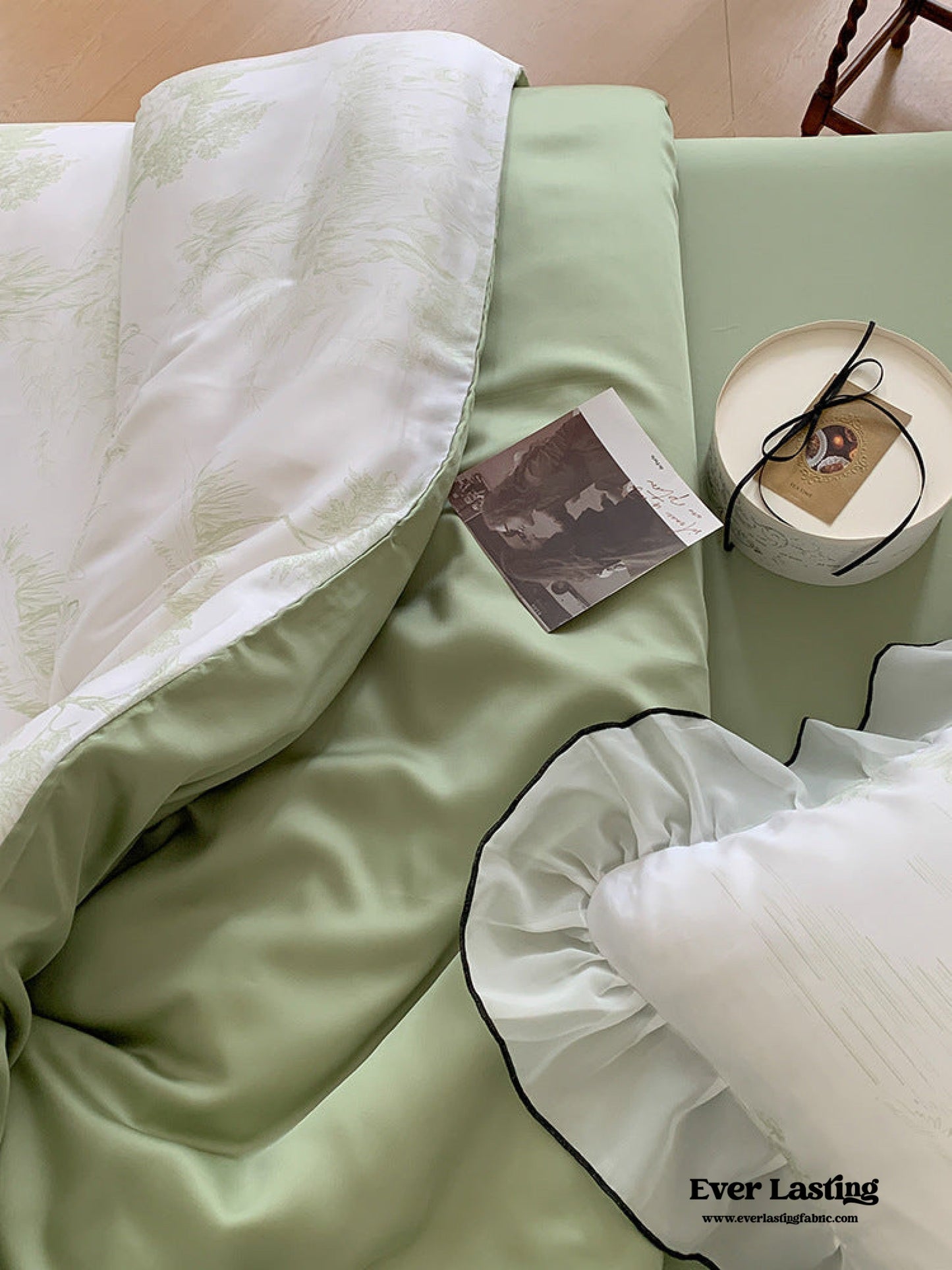 Victorian Inspired Soft Lace Ruffle Bedding Set / Green