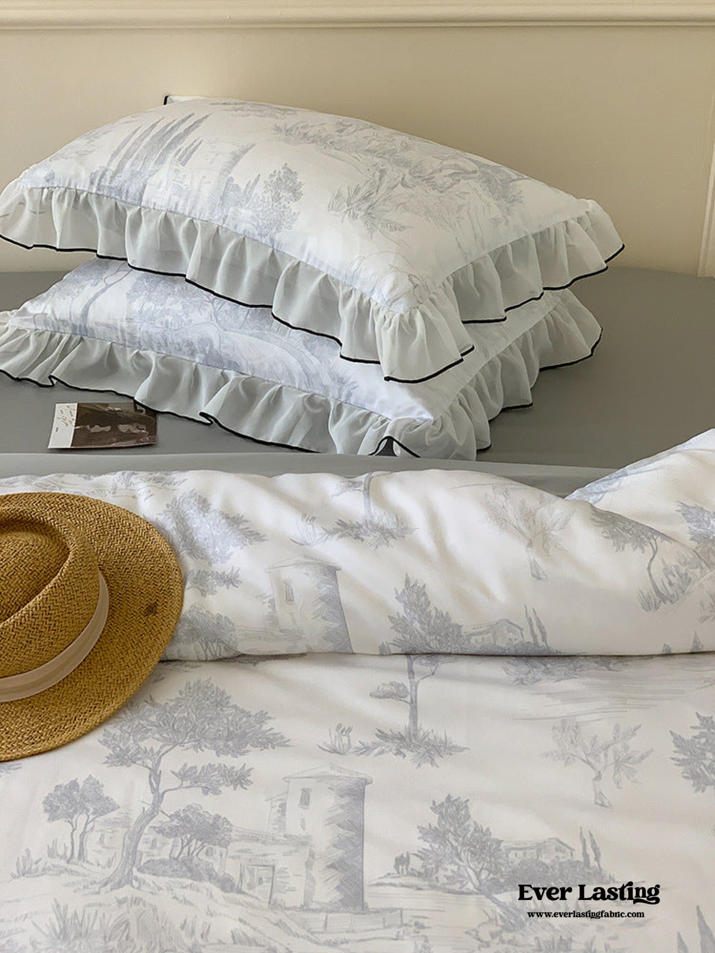 Victorian Inspired Soft Lace Ruffle Bedding Set / Green