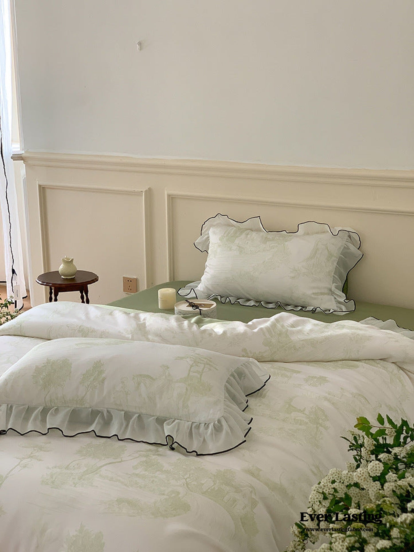 Victorian Inspired Soft Lace Ruffle Bedding Set / Green