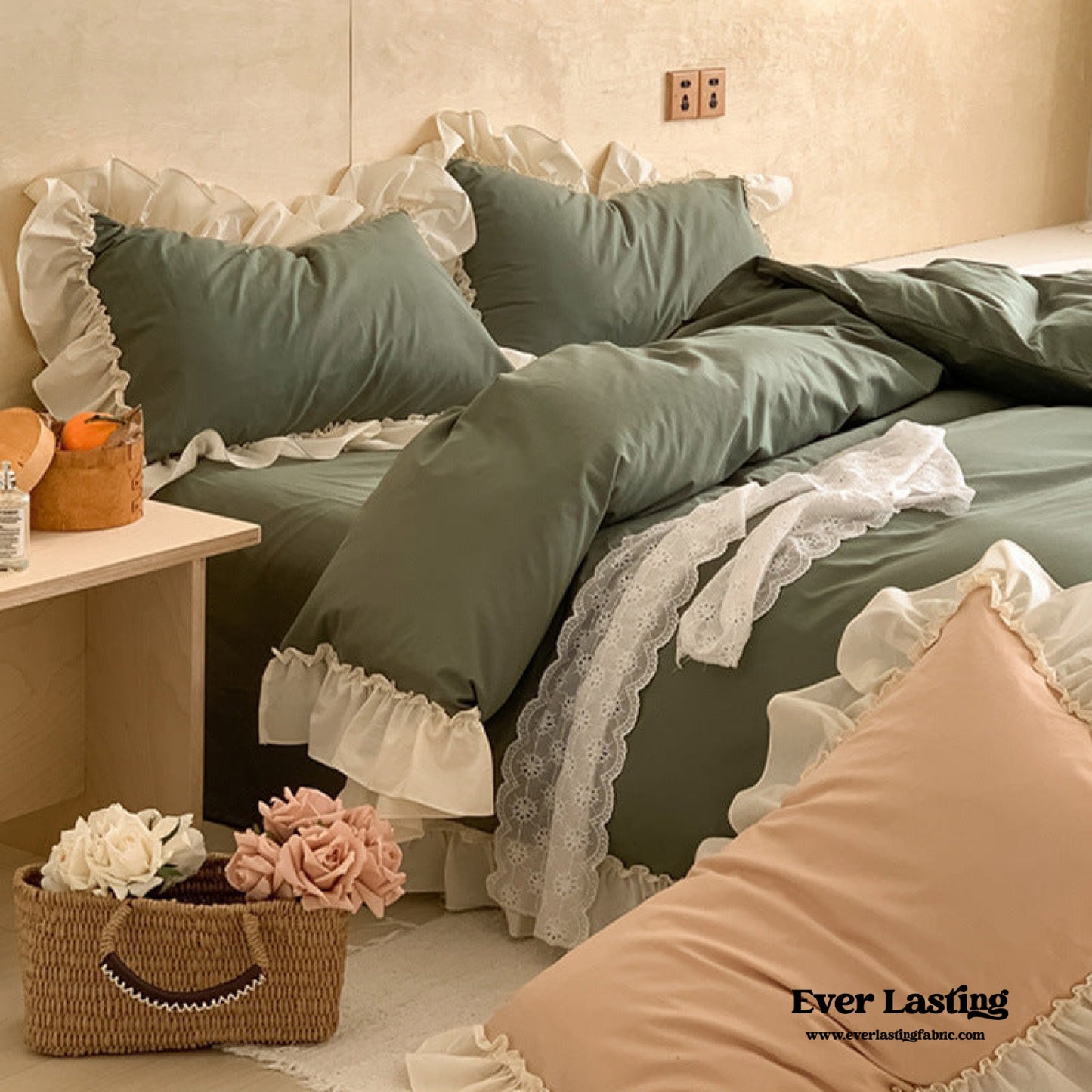 Vintage Earth Tone Large Ruffle Bedding Set / Moss Green