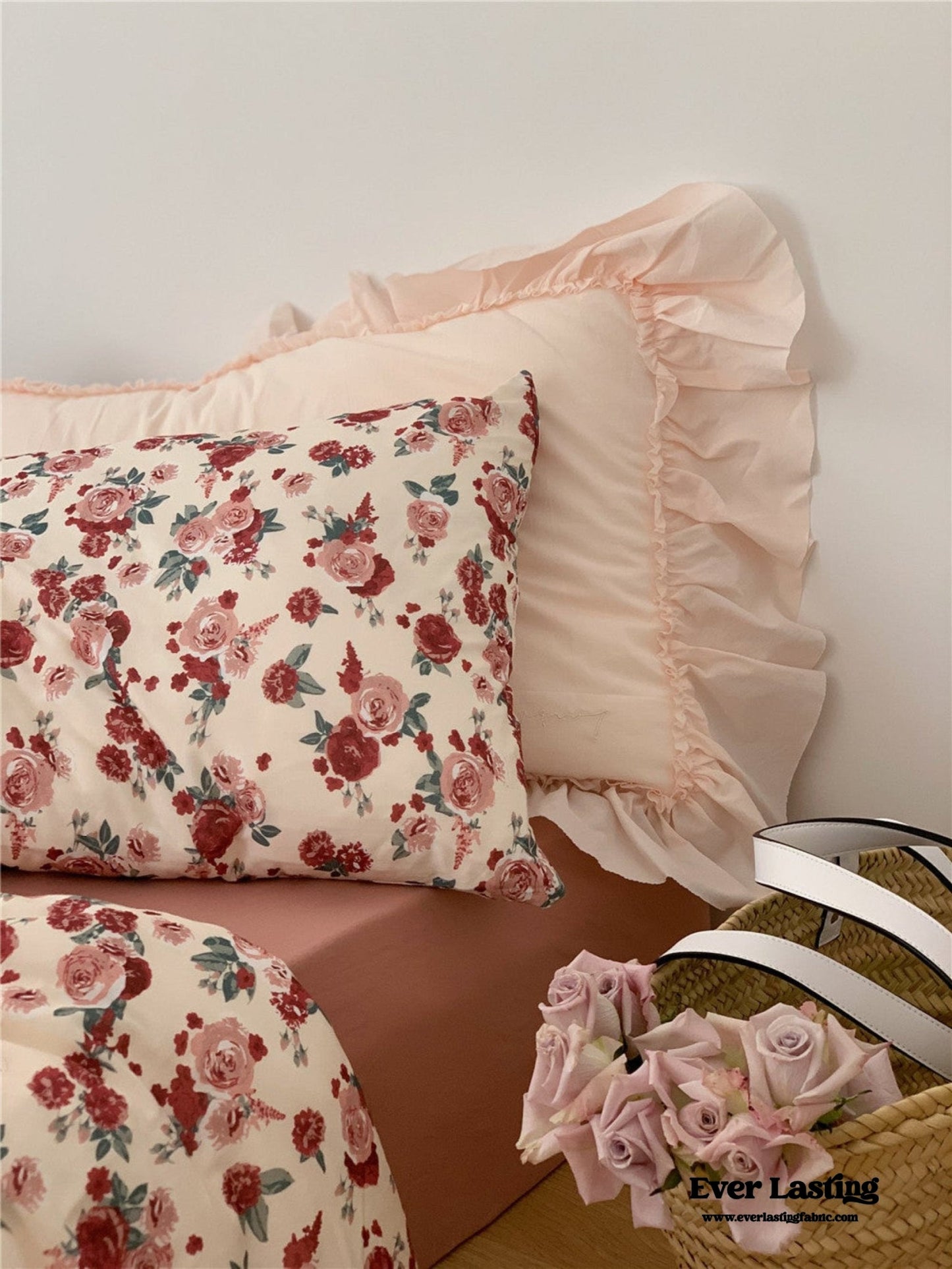 Vintage Floral Jersey Knit Bedding Set / Maroon Red