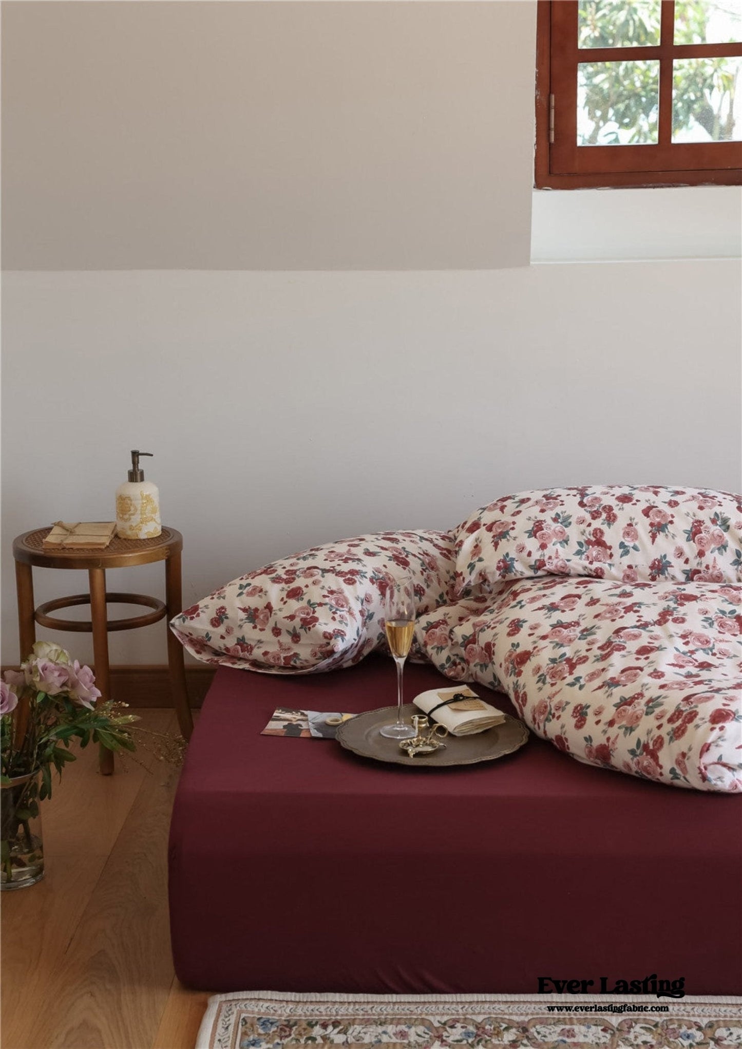 Vintage Floral Jersey Knit Bedding Set / Maroon Red