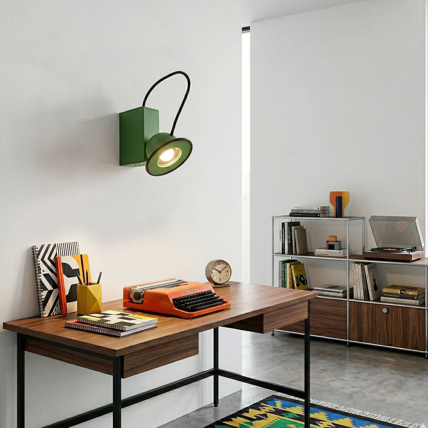 Vintage Fun Magnetic Table Lamp