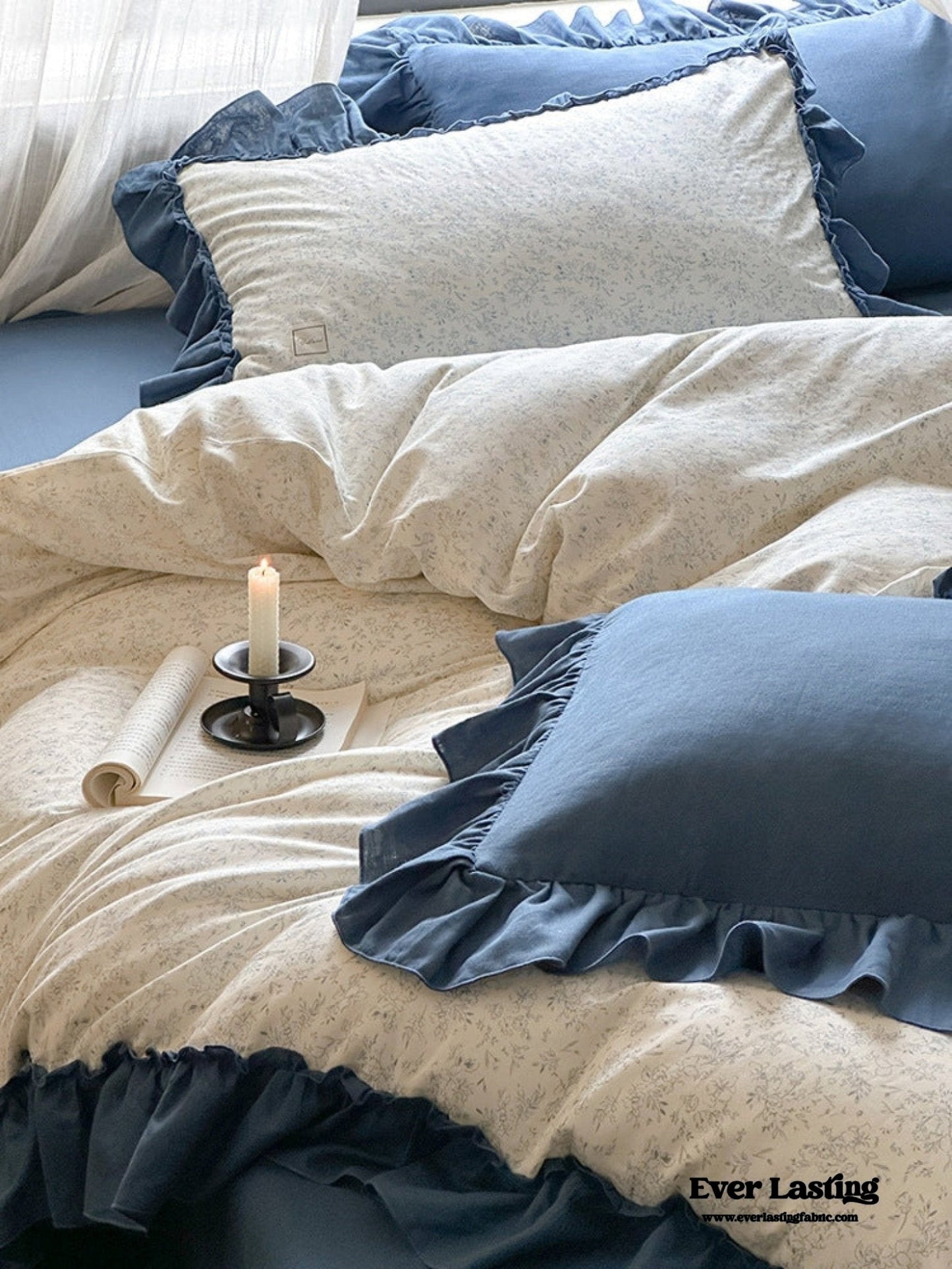 Vivienne Floral Double Gauze Bedding Set / Blue Ocean