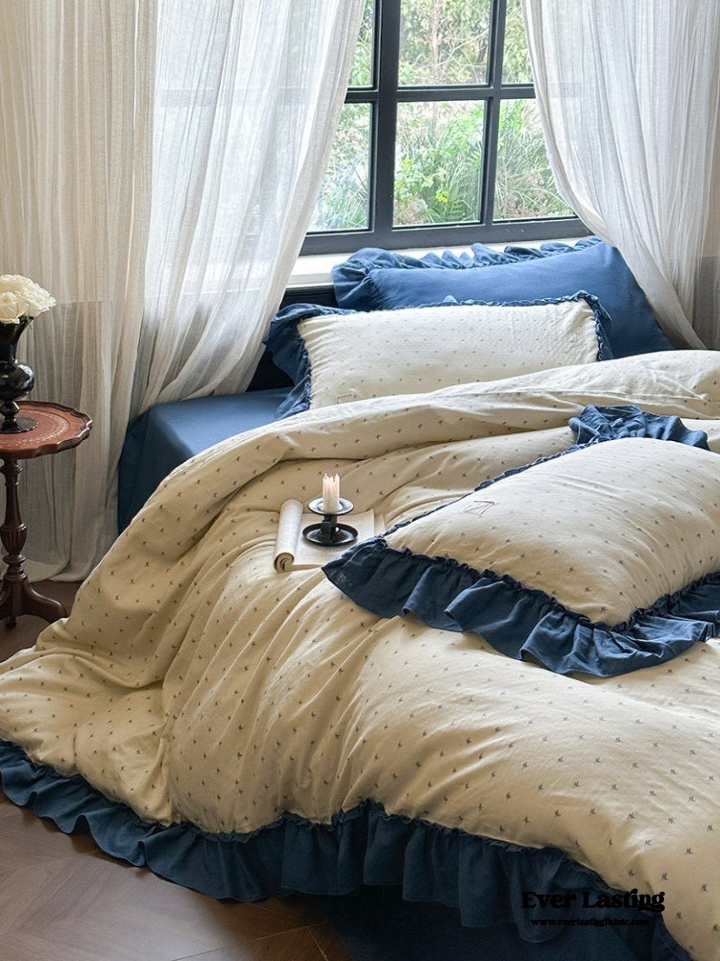 Vivienne Floral Double Gauze Bedding Set / Blue Ocean