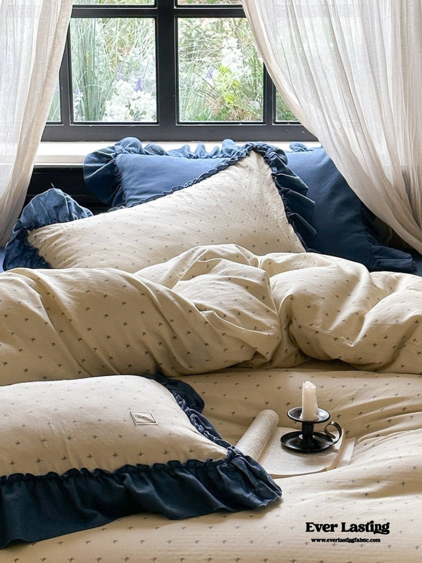 Vivienne Floral Double Gauze Bedding Set / Blue Ocean