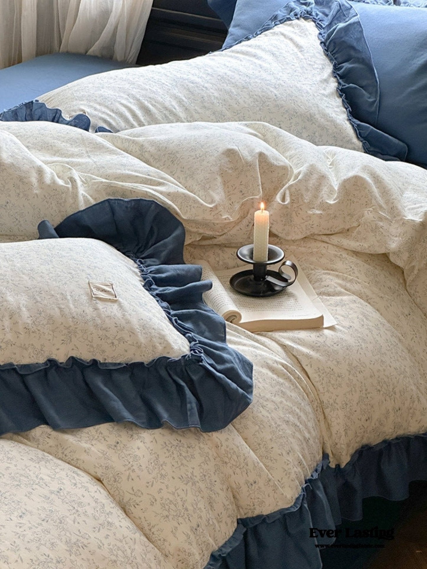 Vivienne Floral Double Gauze Bedding Set / Blue Ocean