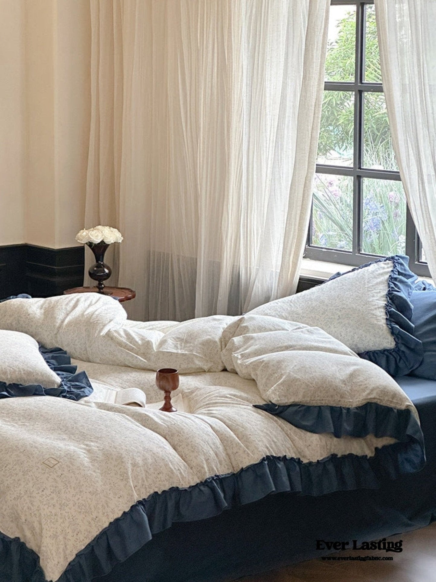 Vivienne Floral Double Gauze Bedding Set / Blue Ocean