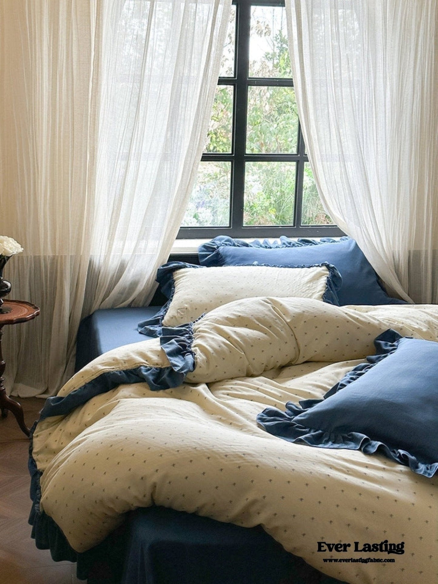 Vivienne Floral Double Gauze Bedding Set / Light Pink