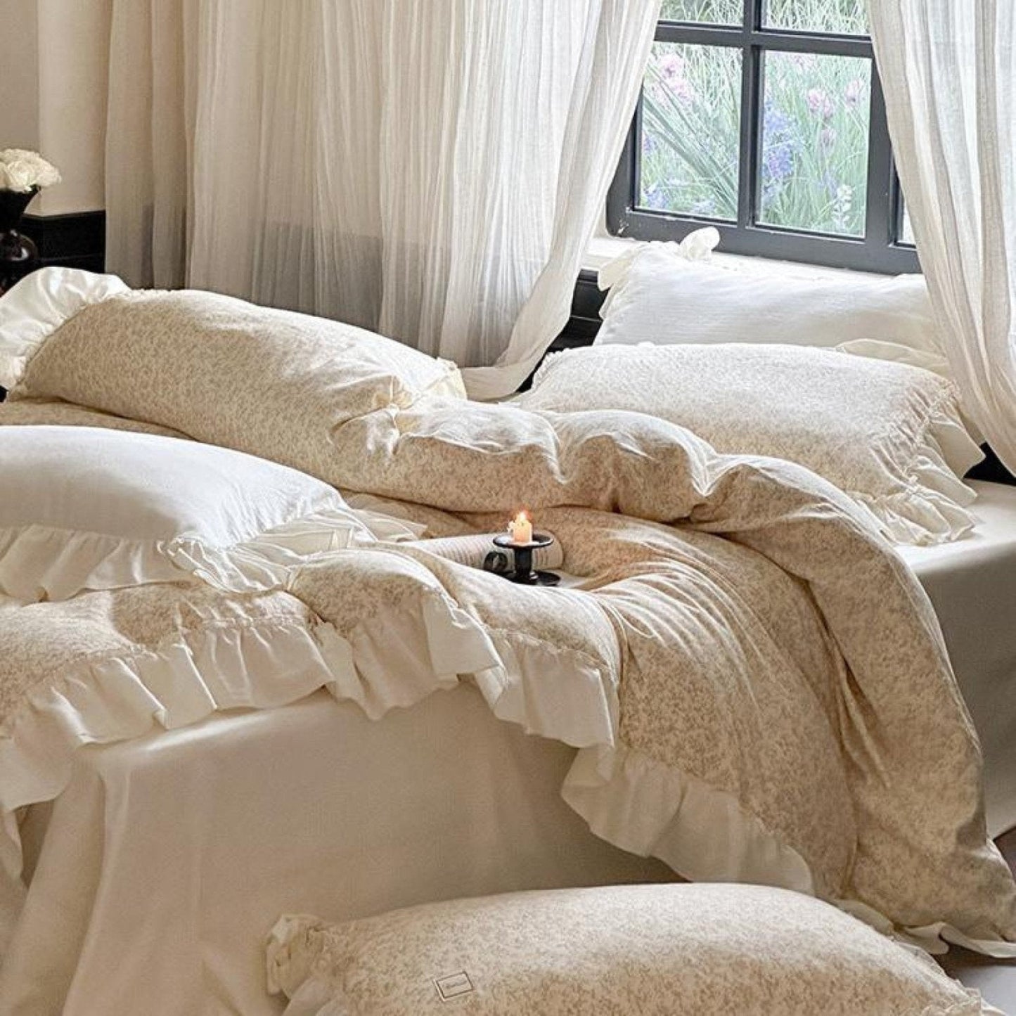 Vivienne Floral Double Gauze Bedding Set / Light Pink