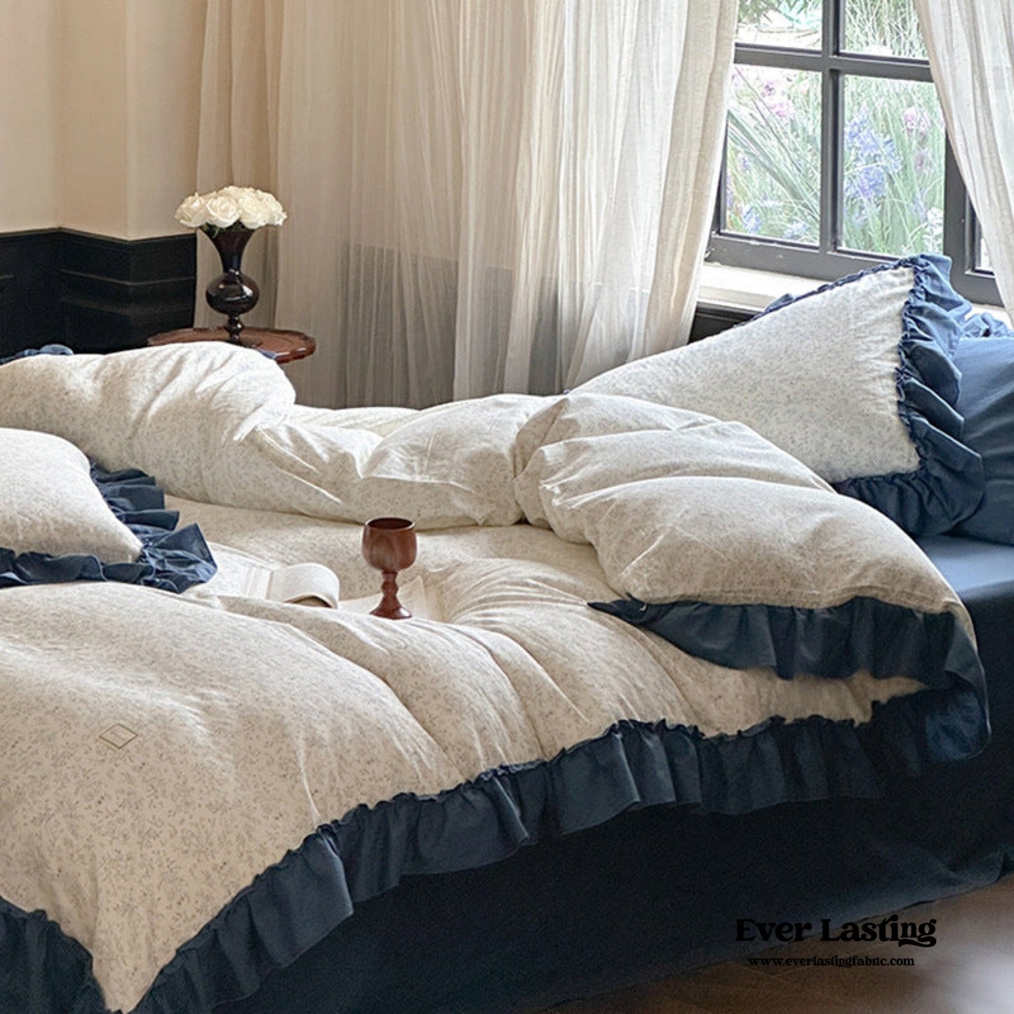 Vivienne Floral Double Gauze Bedding Set / Maroon Red