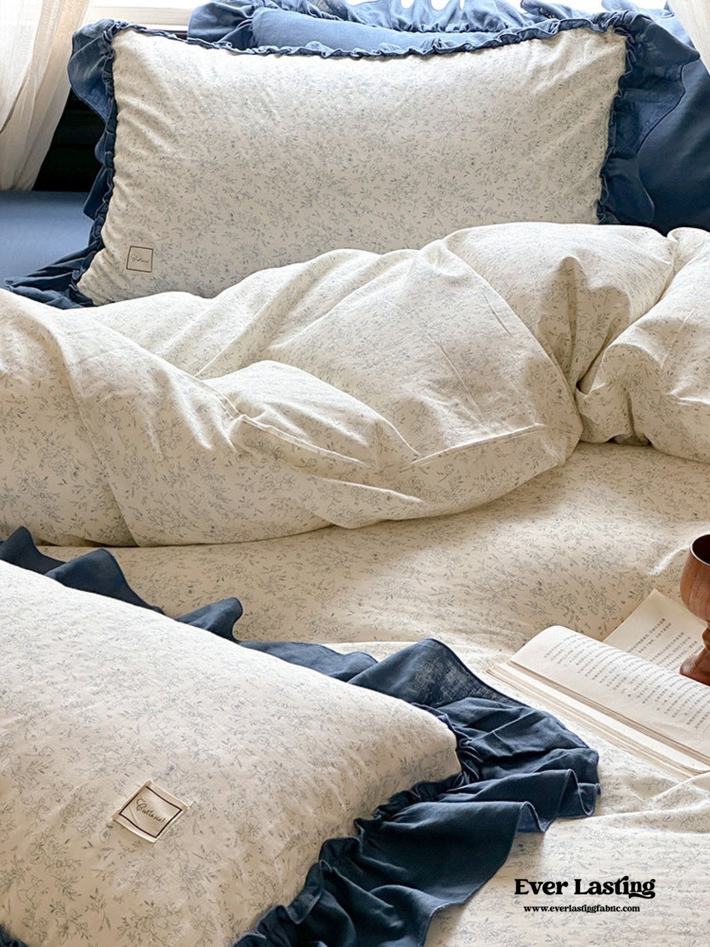 Vivienne Floral Double Gauze Bedding Set / Pale Yellow