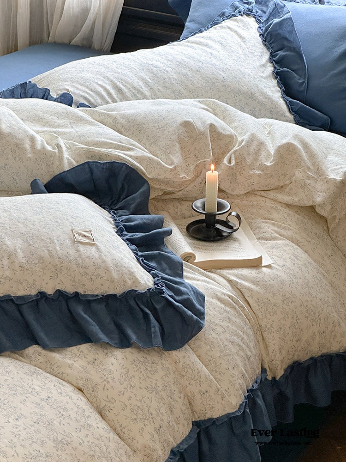 Vivienne Floral Double Gauze Bedding Set / Pale Yellow