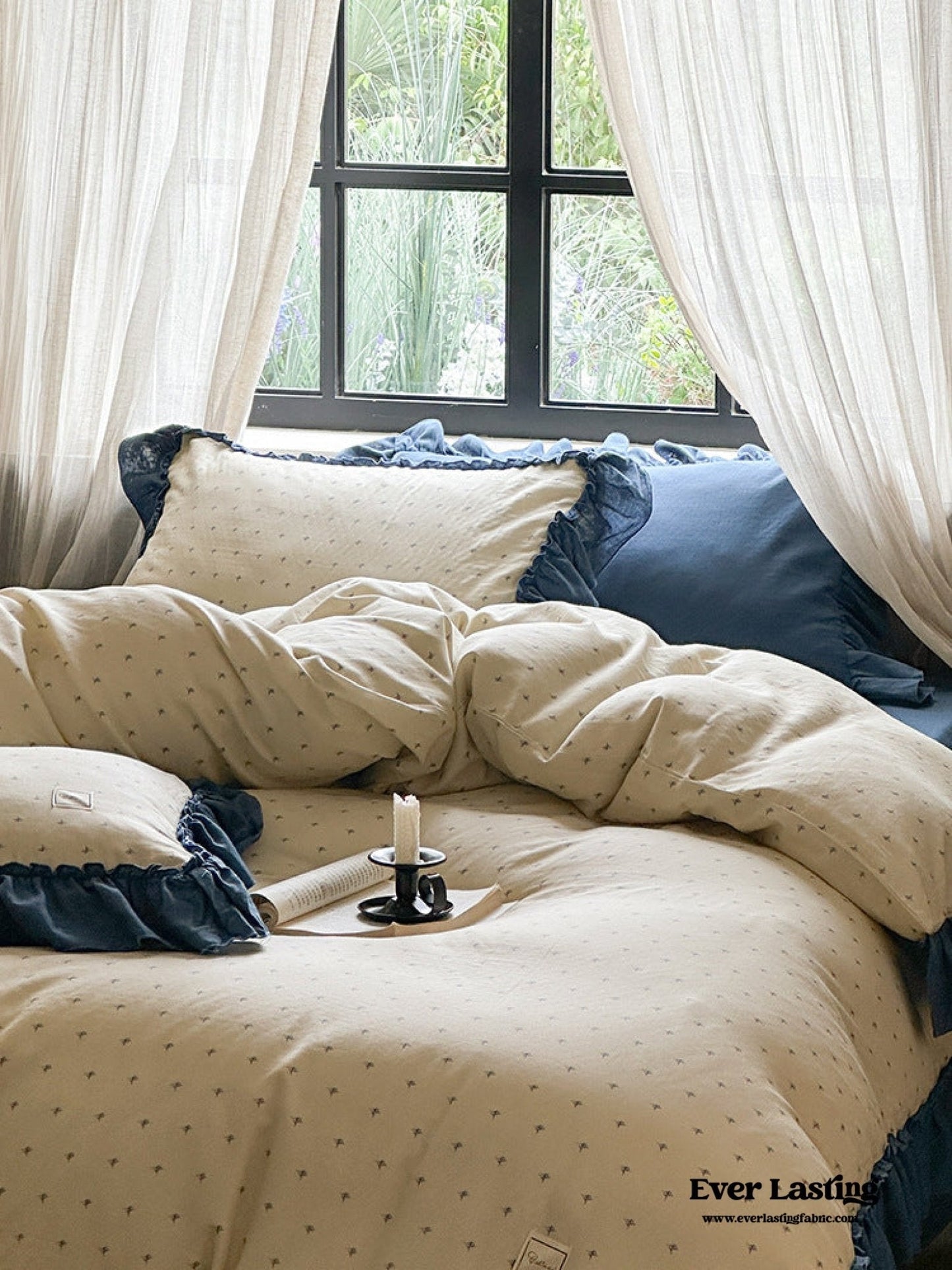 Vivienne Floral Double Gauze Bedding Set / Pale Yellow