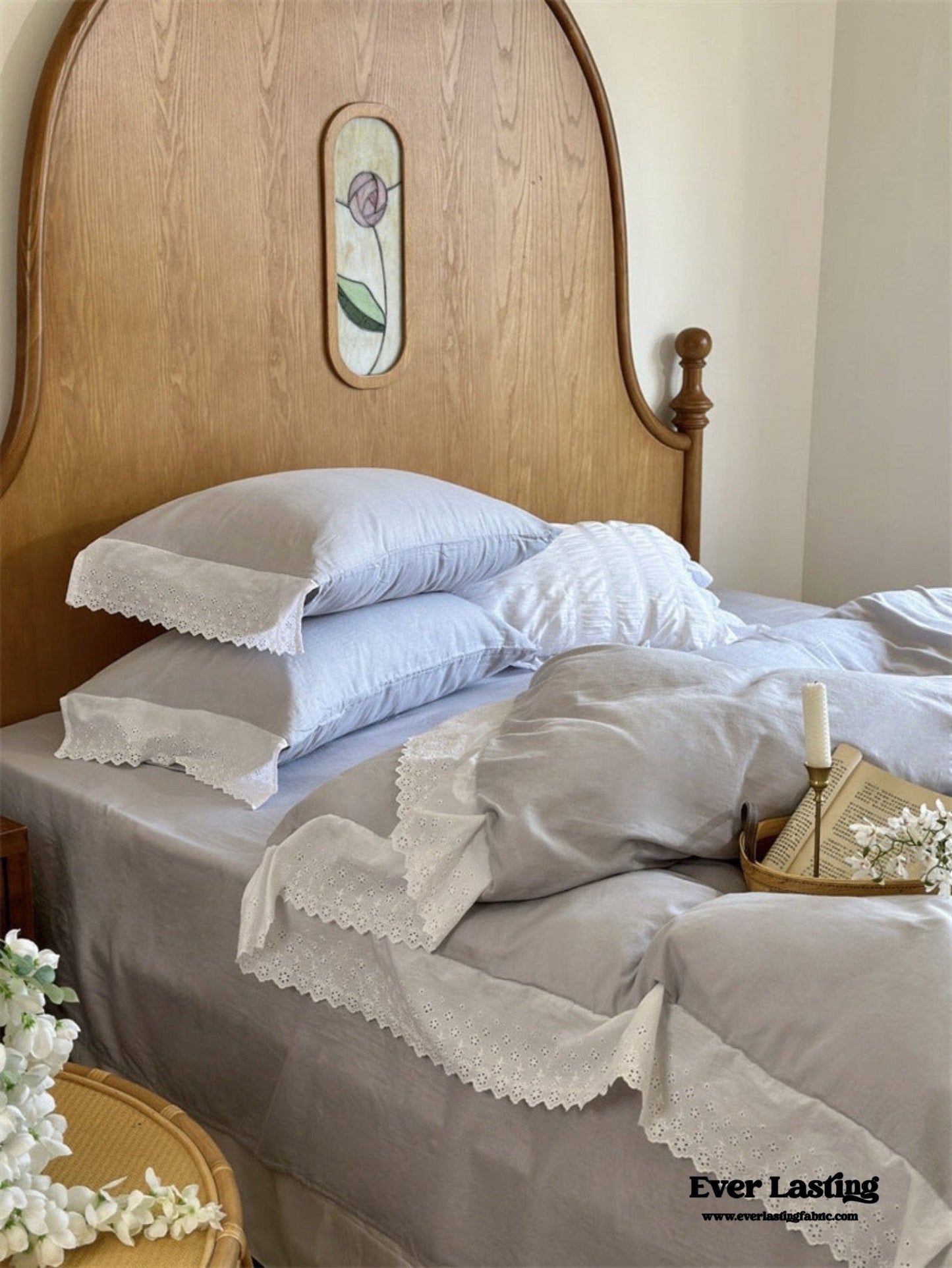 White Ruffle Lace Bedding Set / Purple